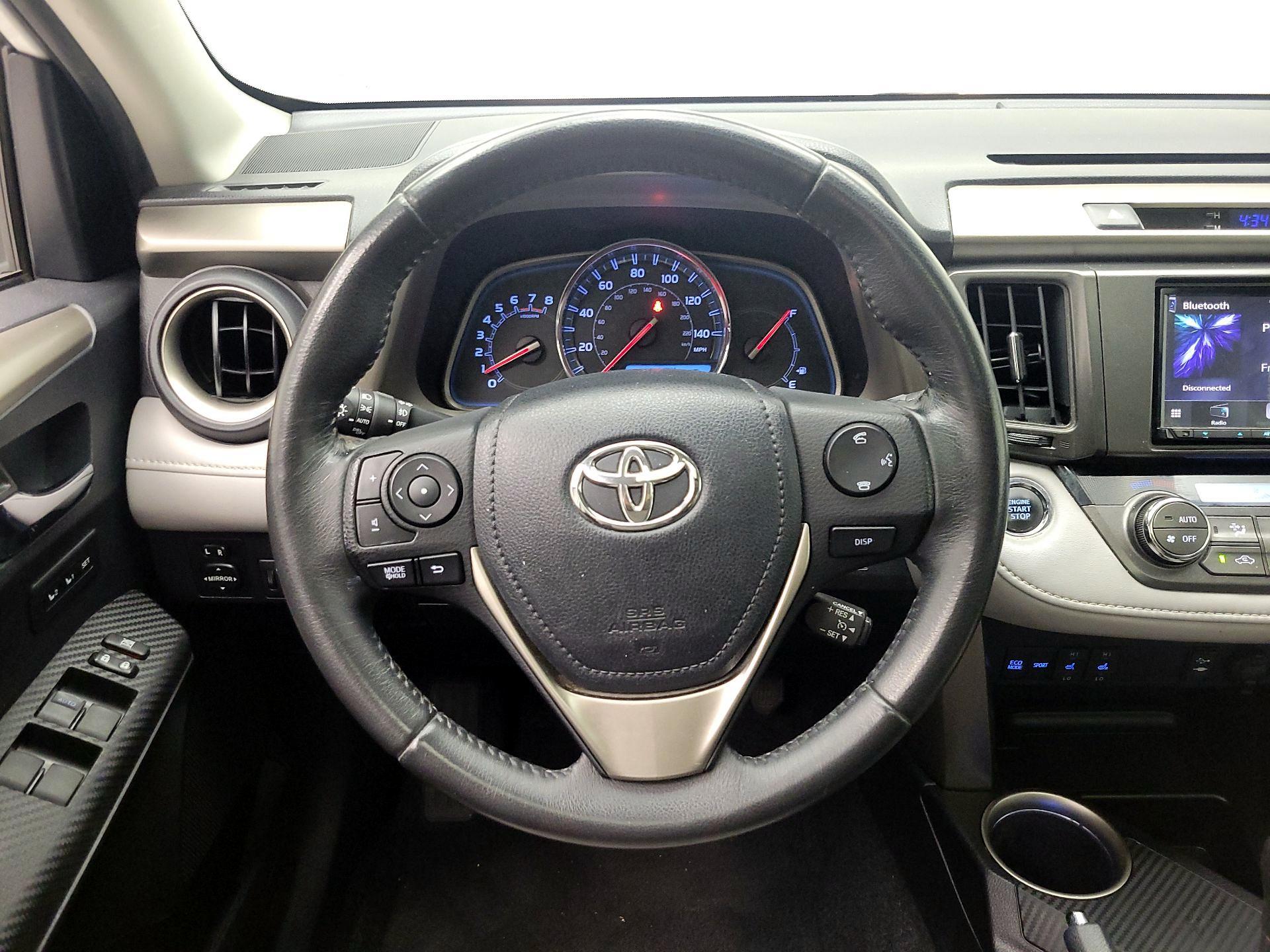 Thumbnail: 2013 Toyota RAV4 - 10