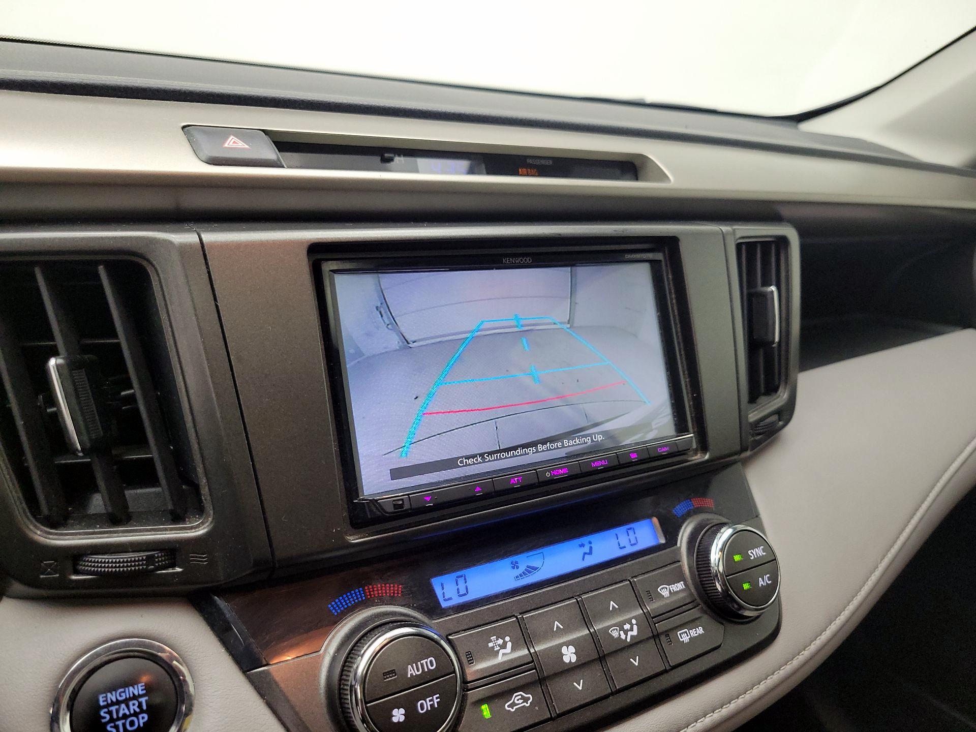 Thumbnail: 2013 Toyota RAV4 - 14