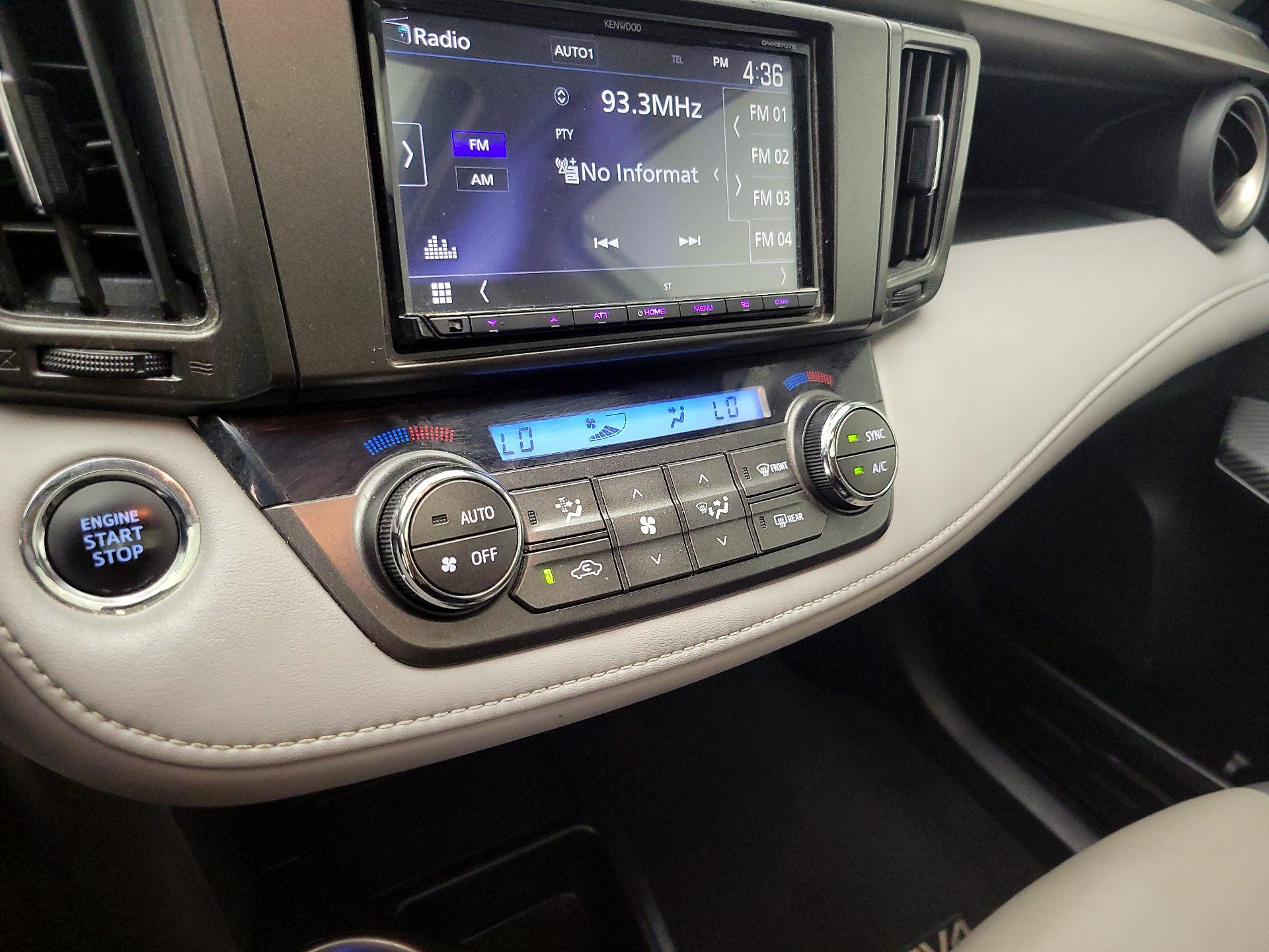 Thumbnail: 2013 Toyota RAV4 - 16