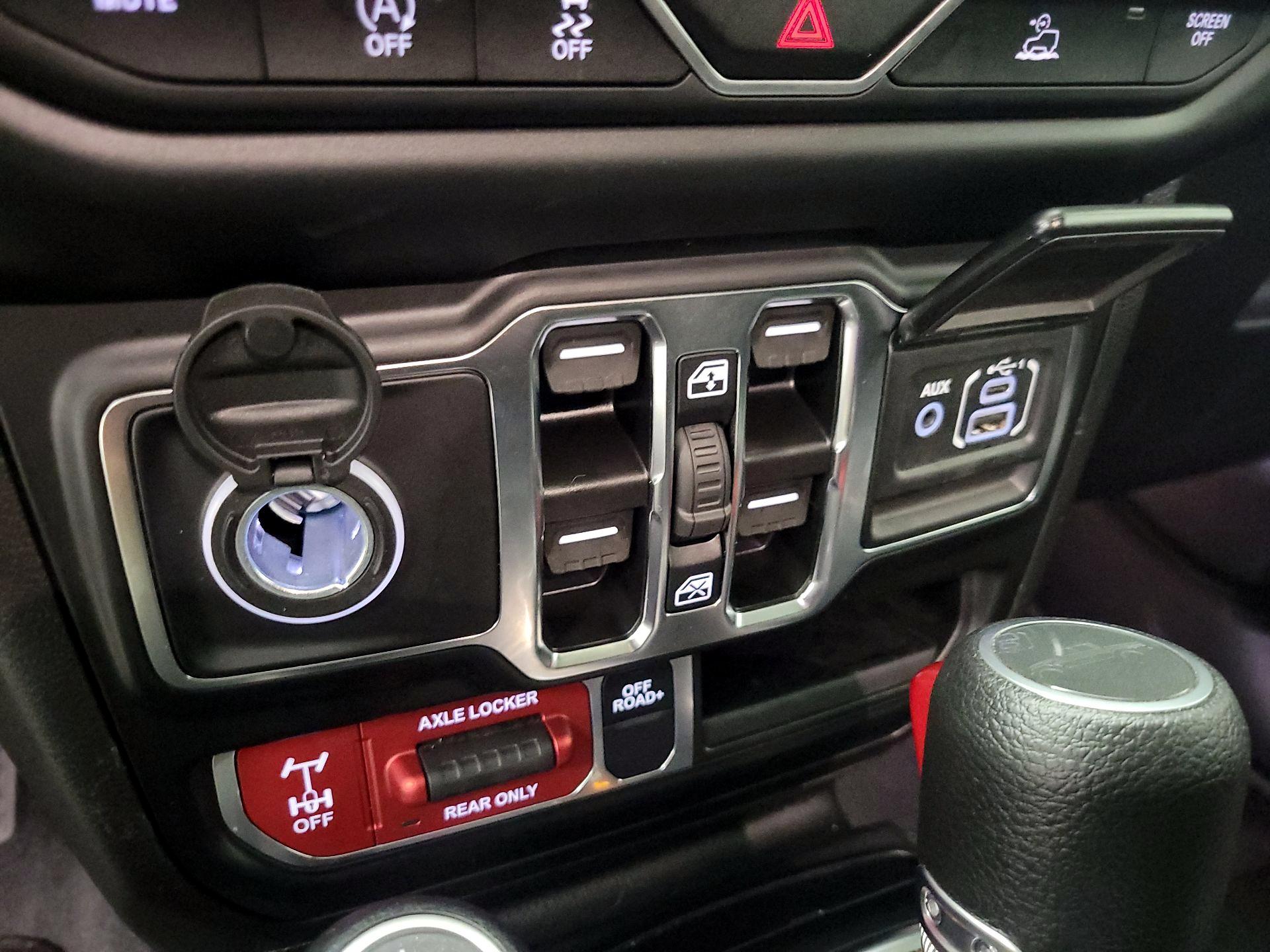 Thumbnail: 2022 Jeep Gladiator - 19
