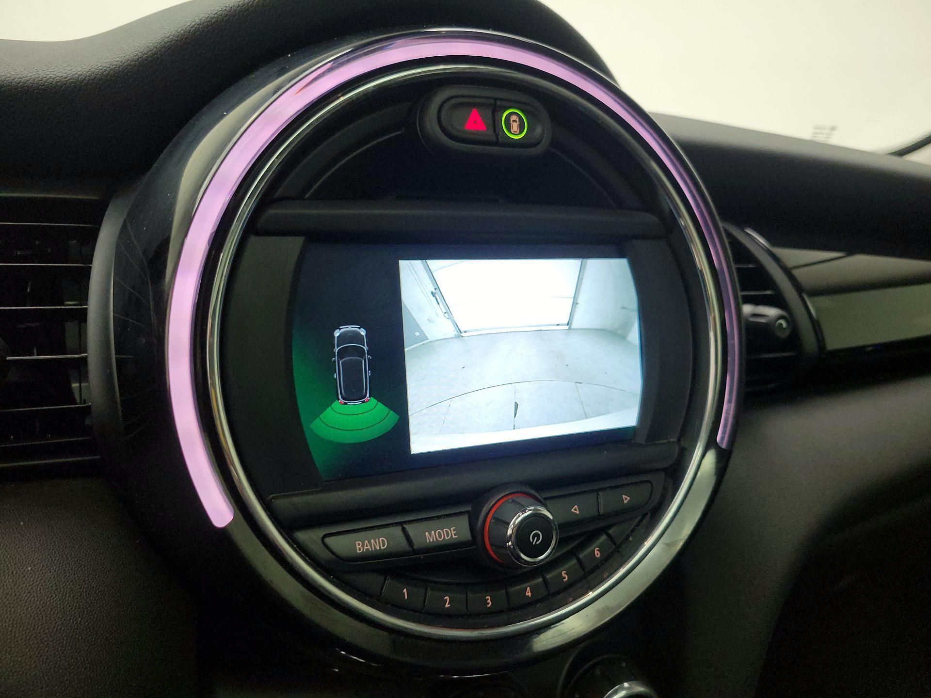 Thumbnail: 2019 MINI Cooper Hardtop - 14