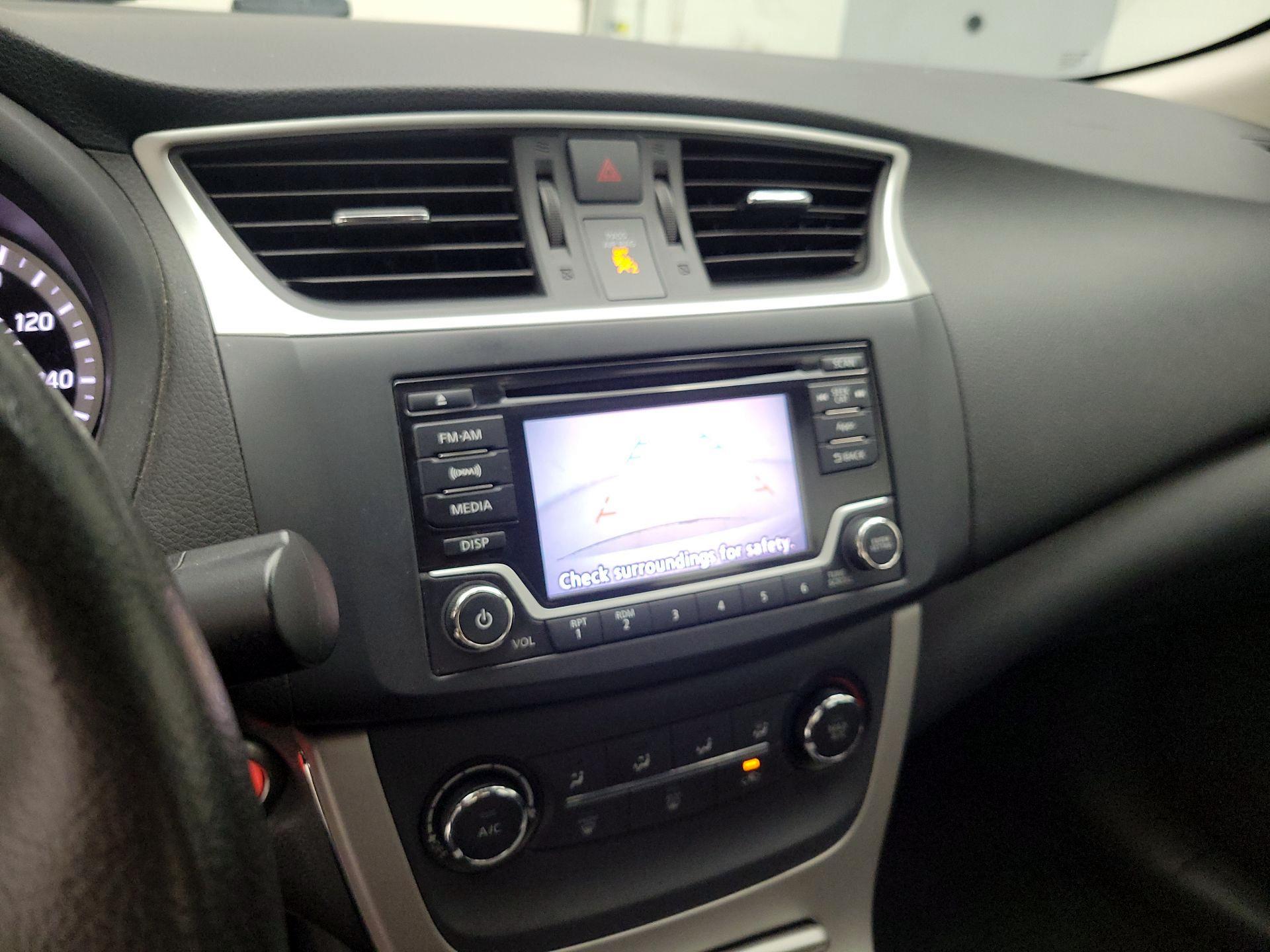 Thumbnail: 2015 Nissan Sentra - 14