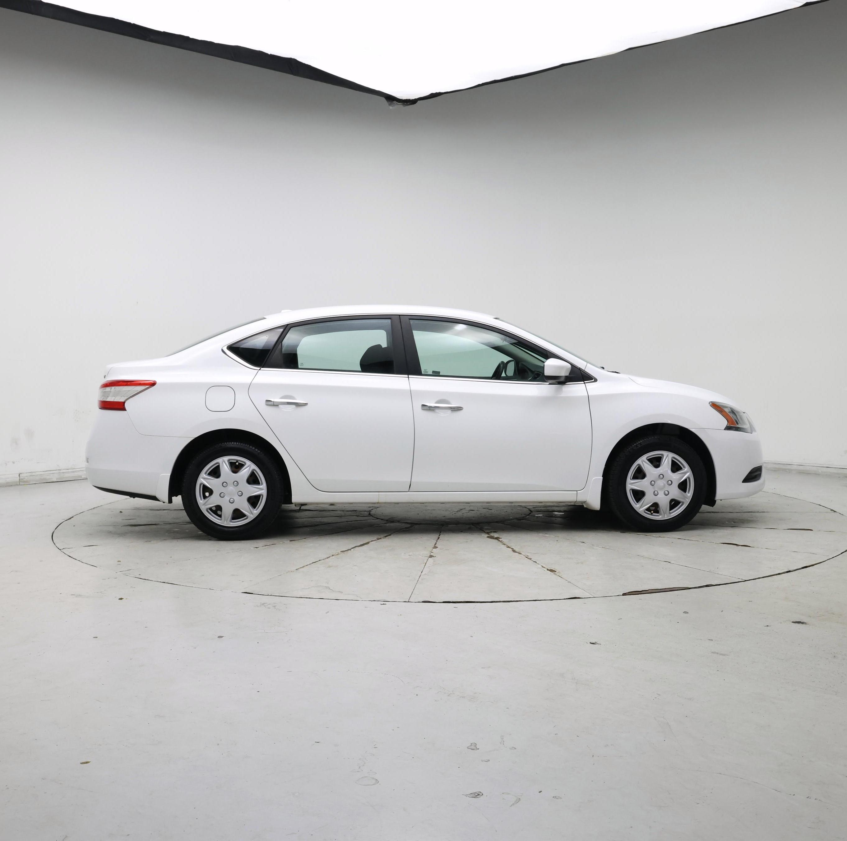 Thumbnail: 2015 Nissan Sentra - 7
