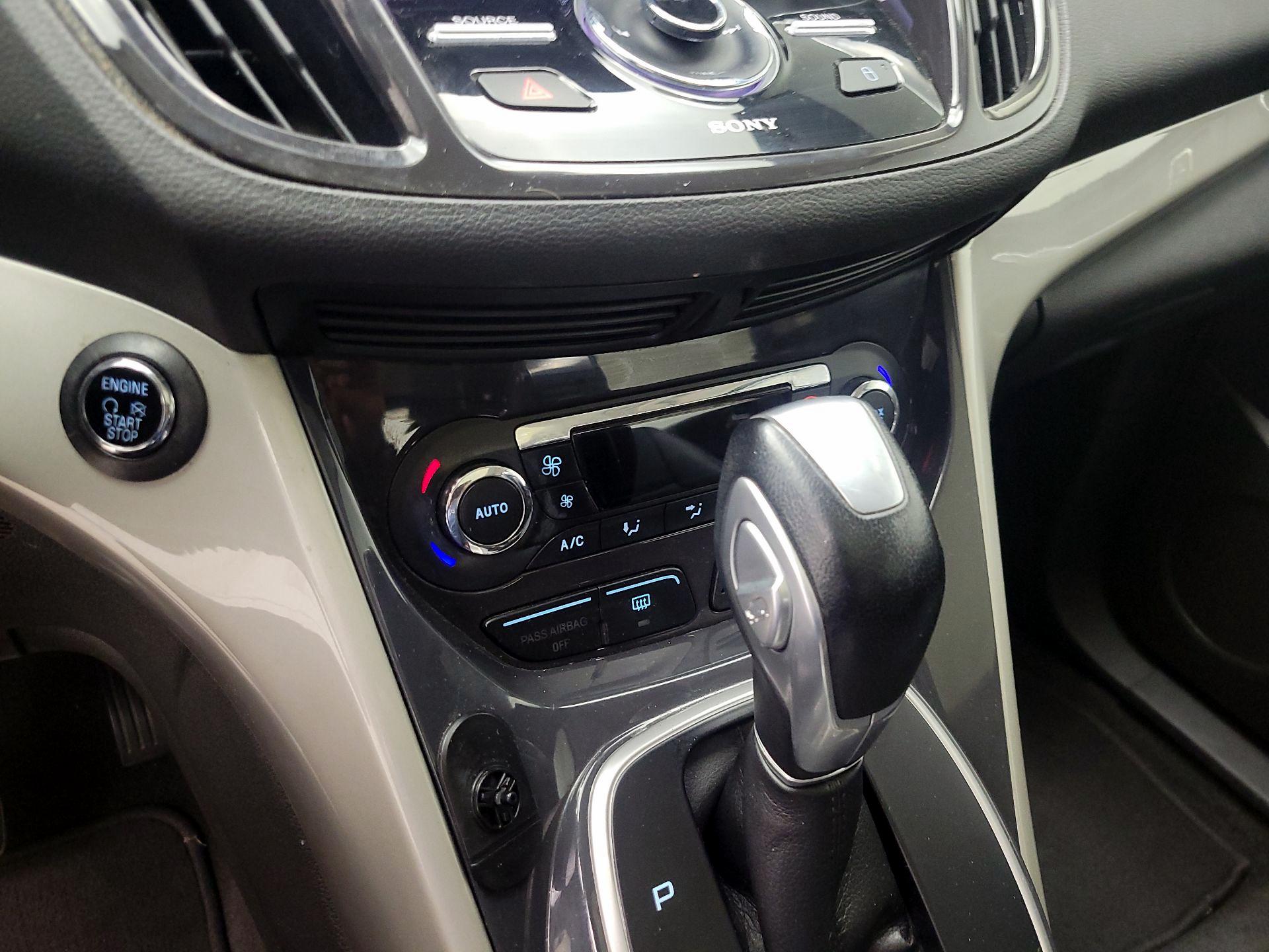 Thumbnail: 2013 Ford C-Max - 15