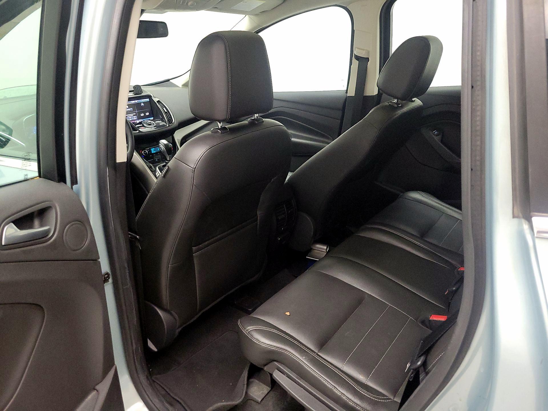 Thumbnail: 2013 Ford C-Max - 18