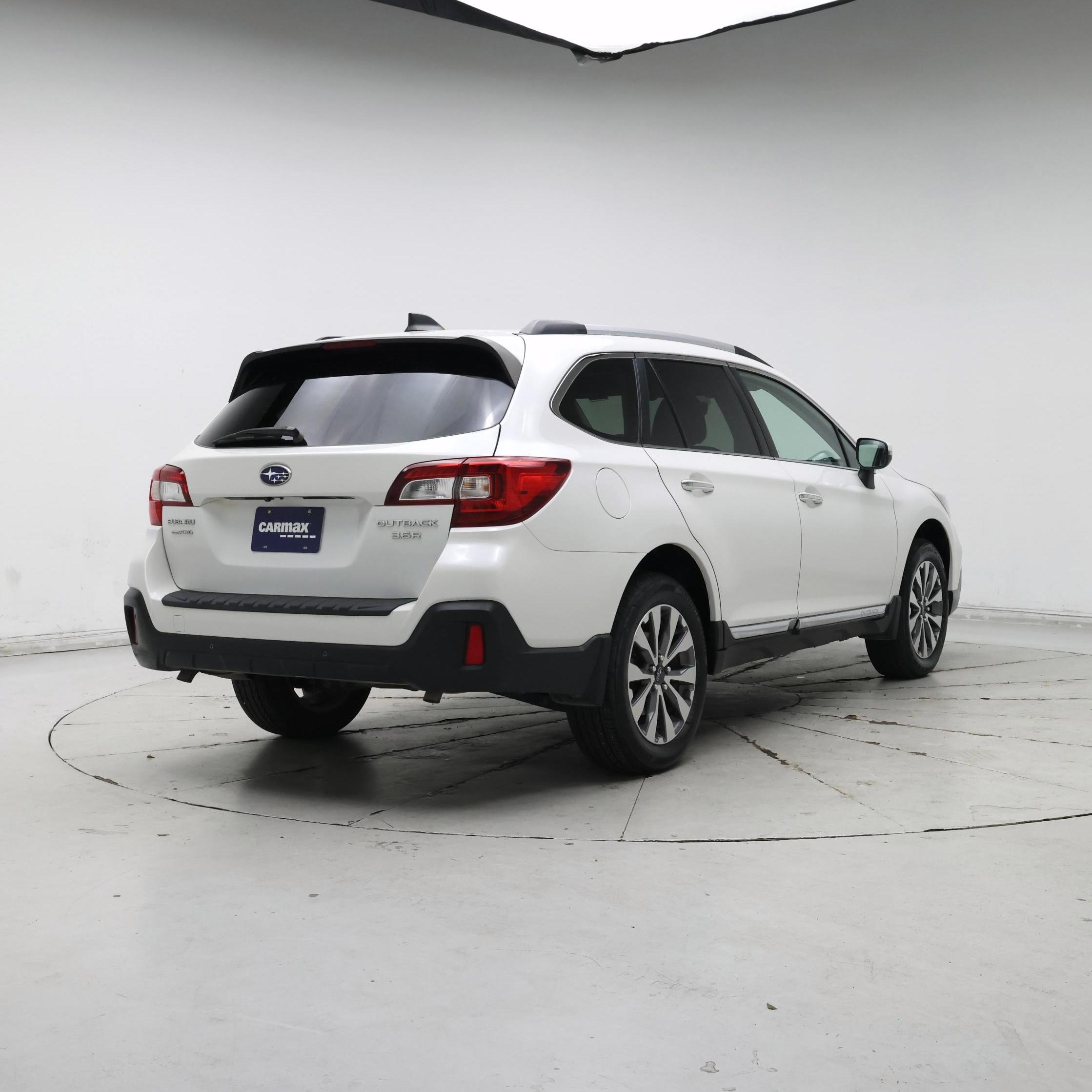 Thumbnail: 2019 Subaru Outback - 8