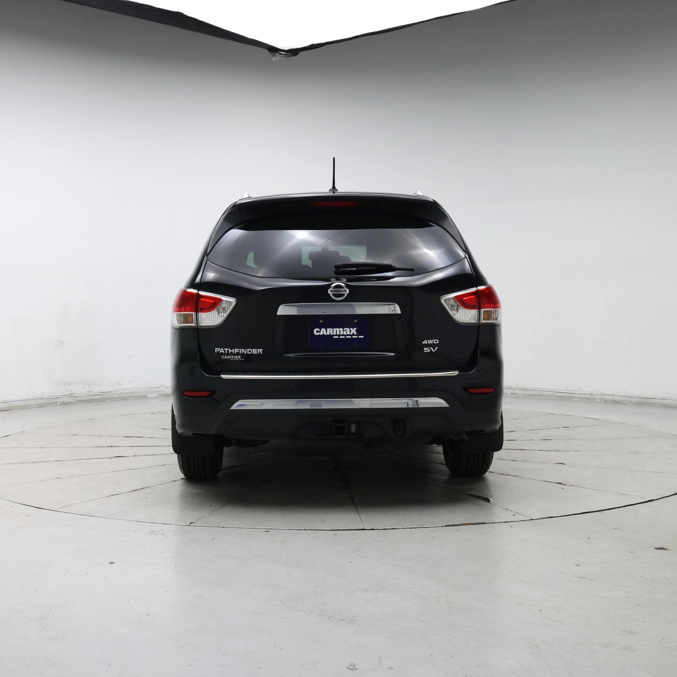 Thumbnail: 2016 Nissan Pathfinder - 6