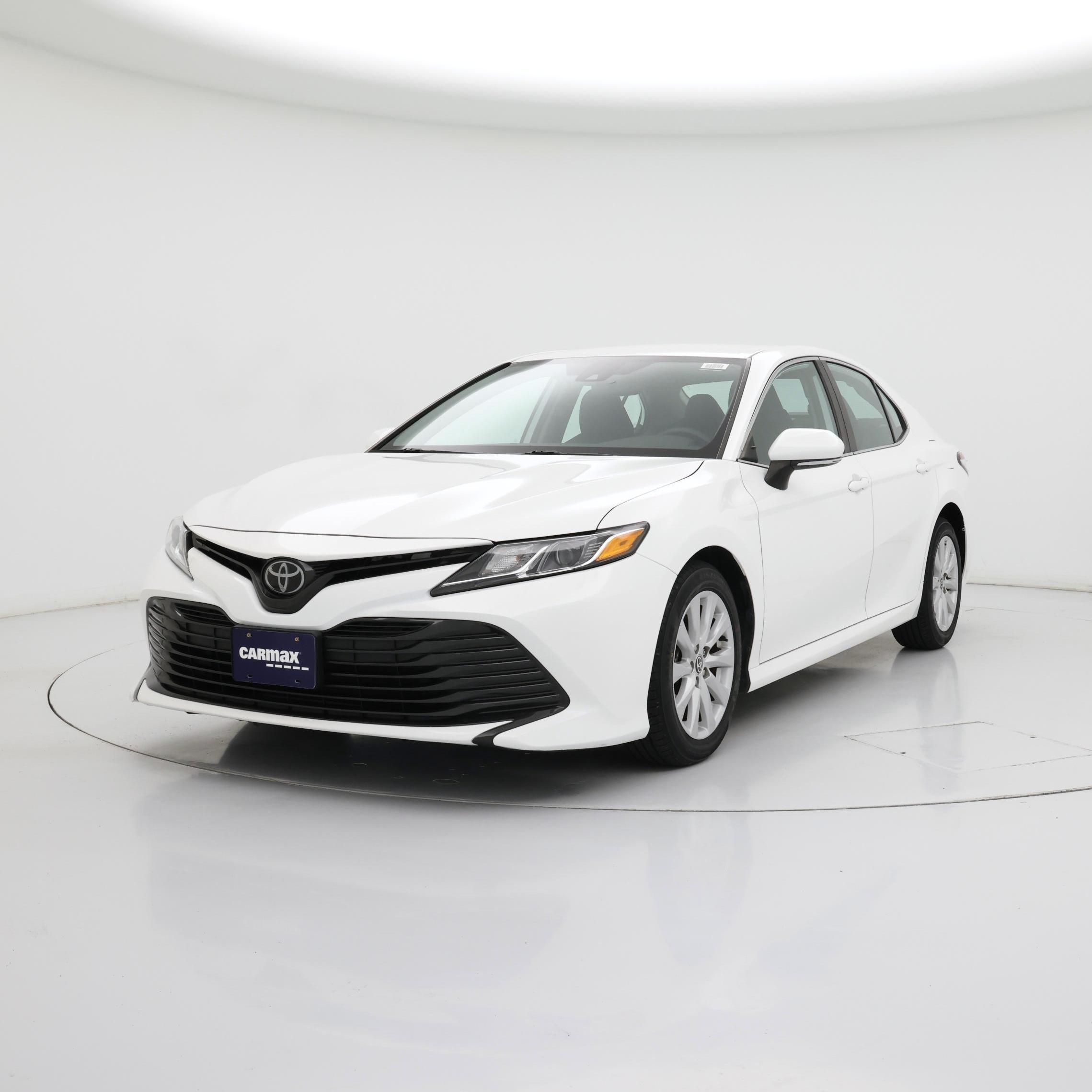 Thumbnail: 2020 Toyota Camry - 4