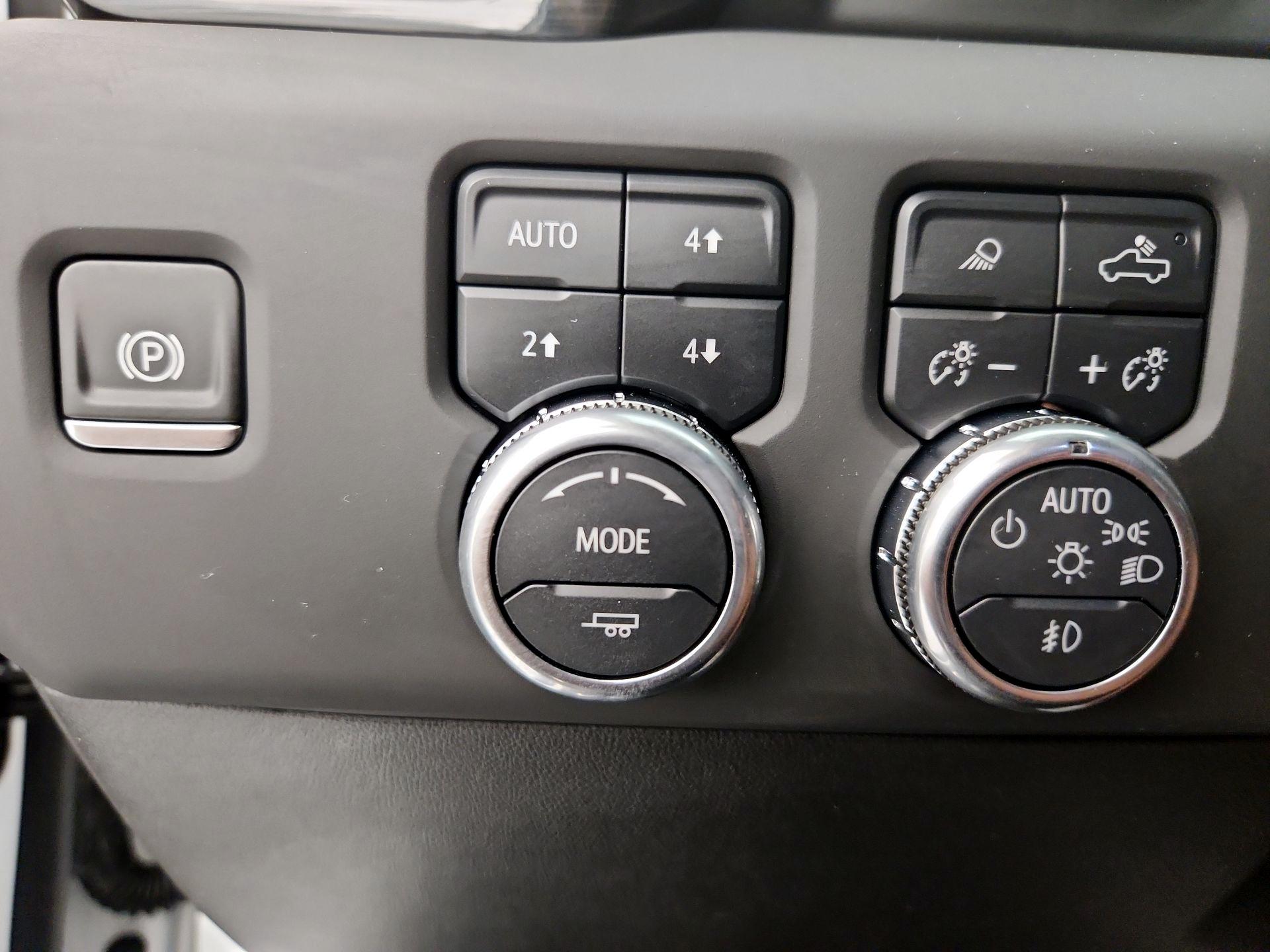 Thumbnail: 2025 GMC Sierra 1500 - 13