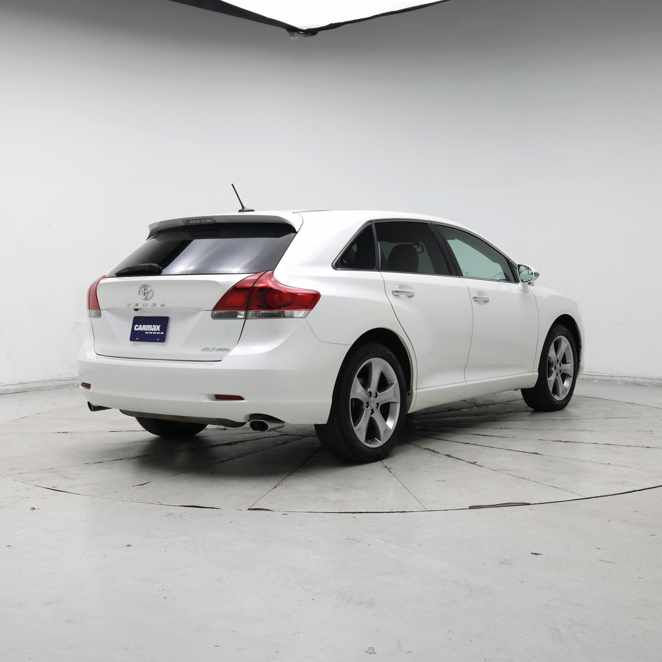 Thumbnail: 2015 Toyota Venza - 8