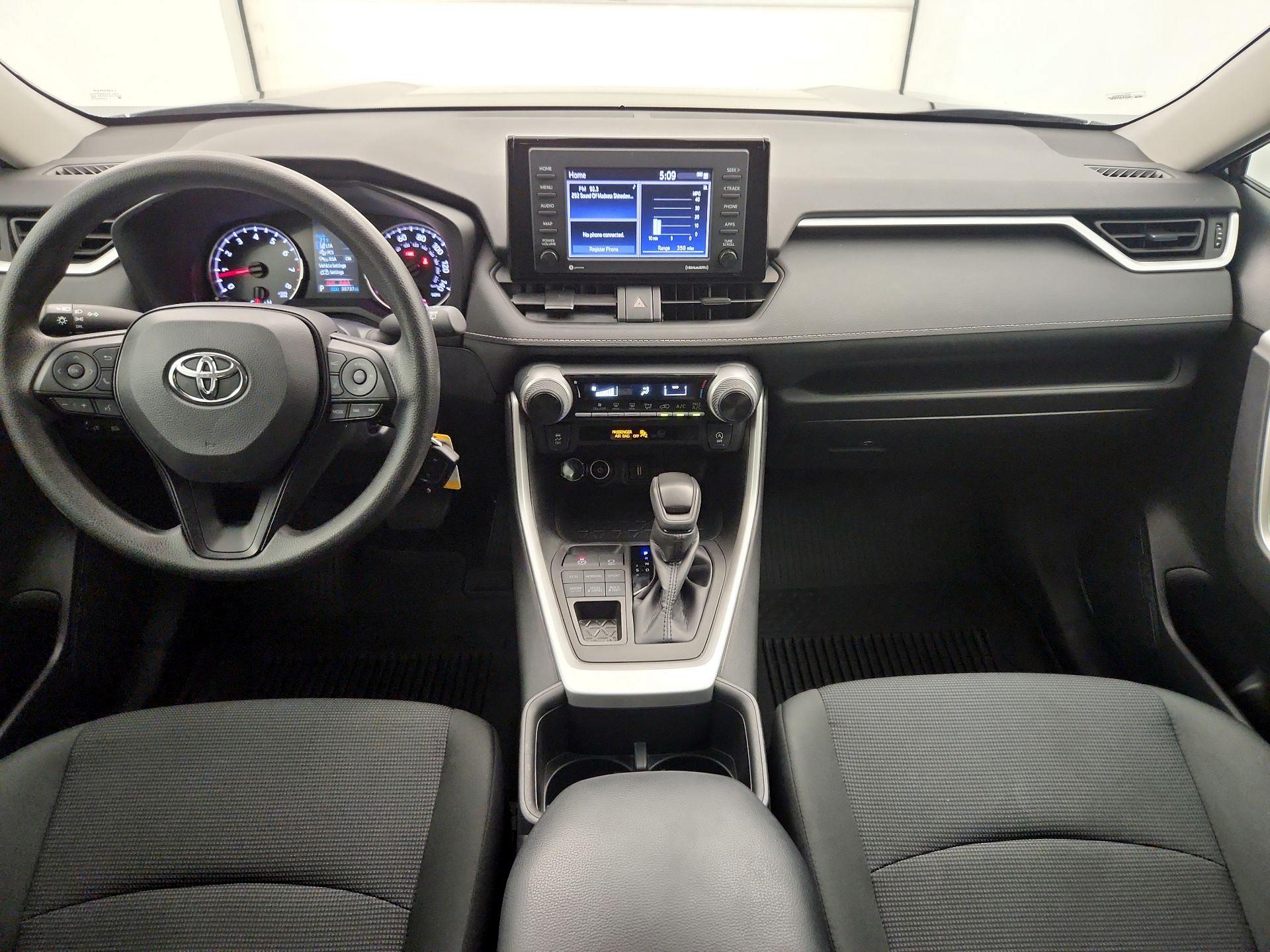 Thumbnail: 2022 Toyota RAV4 - 9