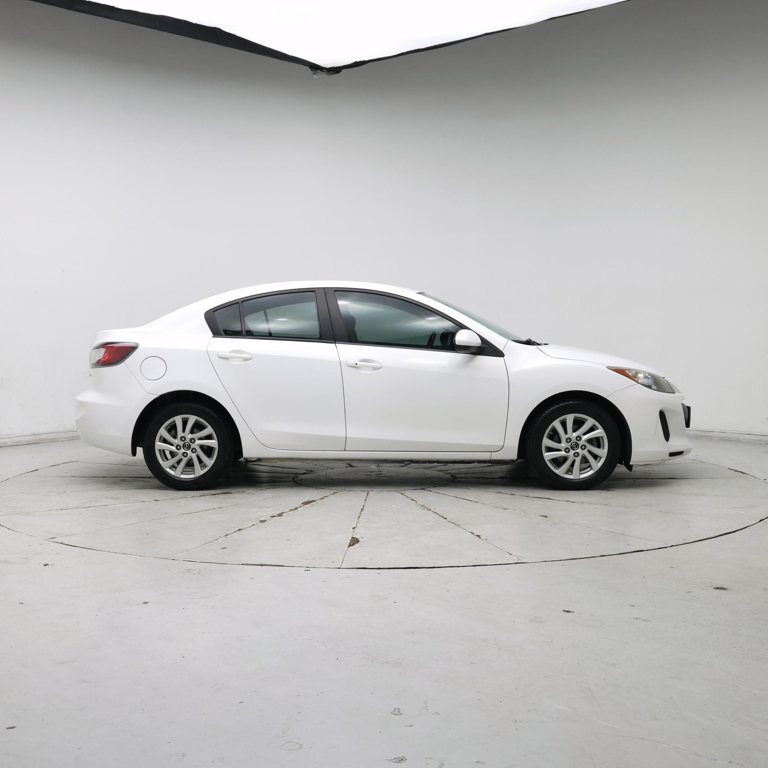 Thumbnail: 2013 Mazda Mazda3 - 7