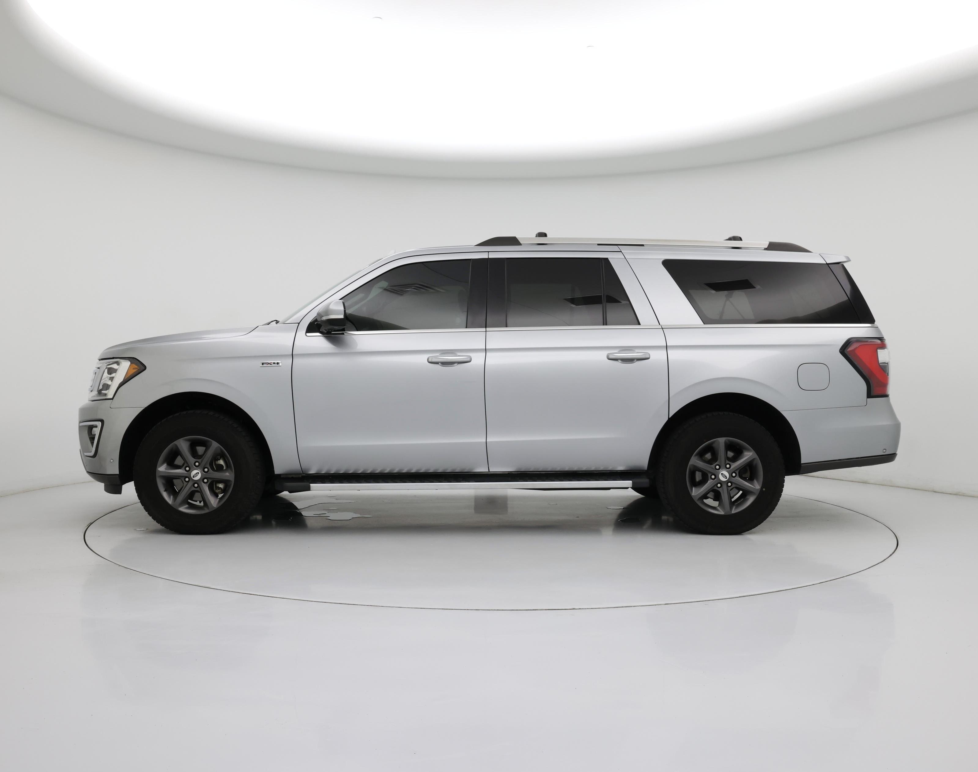 Thumbnail: 2021 Ford Expedition - 3