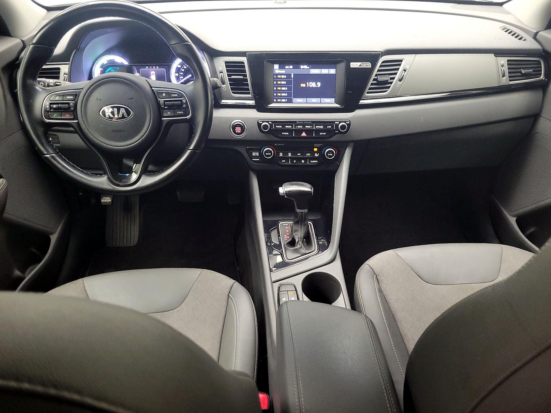 Thumbnail: 2018 Kia Niro - 9