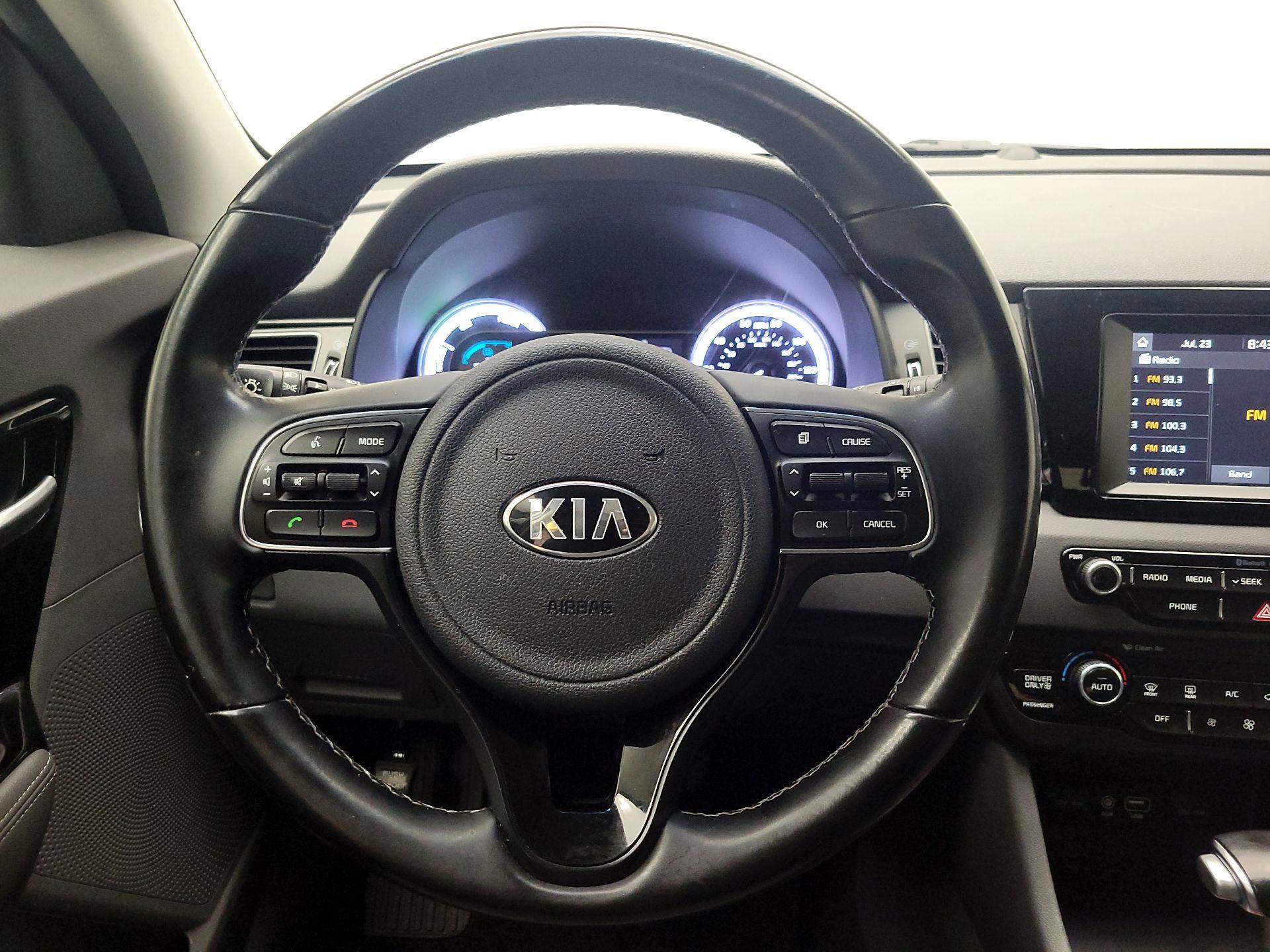 Thumbnail: 2018 Kia Niro - 10