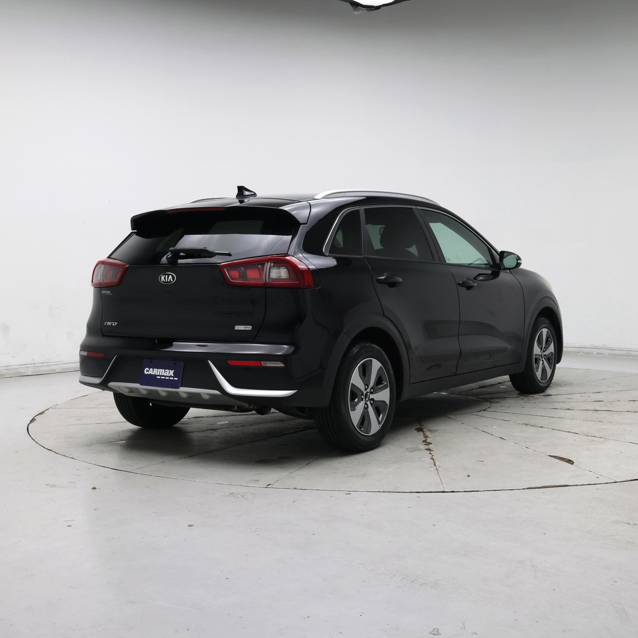Thumbnail: 2018 Kia Niro - 8