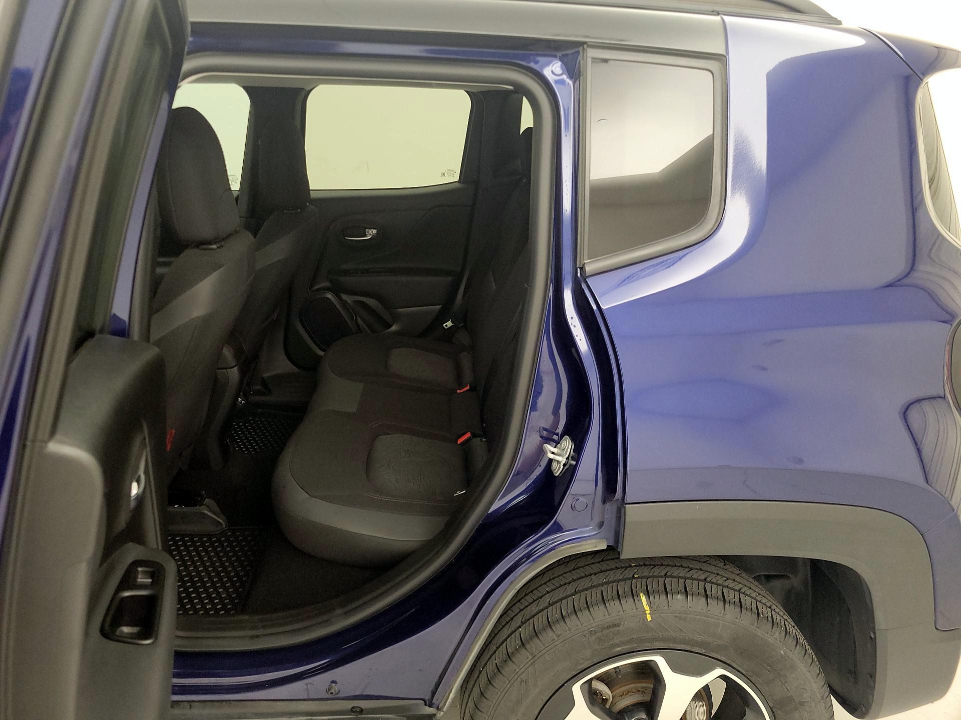 Thumbnail: 2019 Jeep Renegade - 19