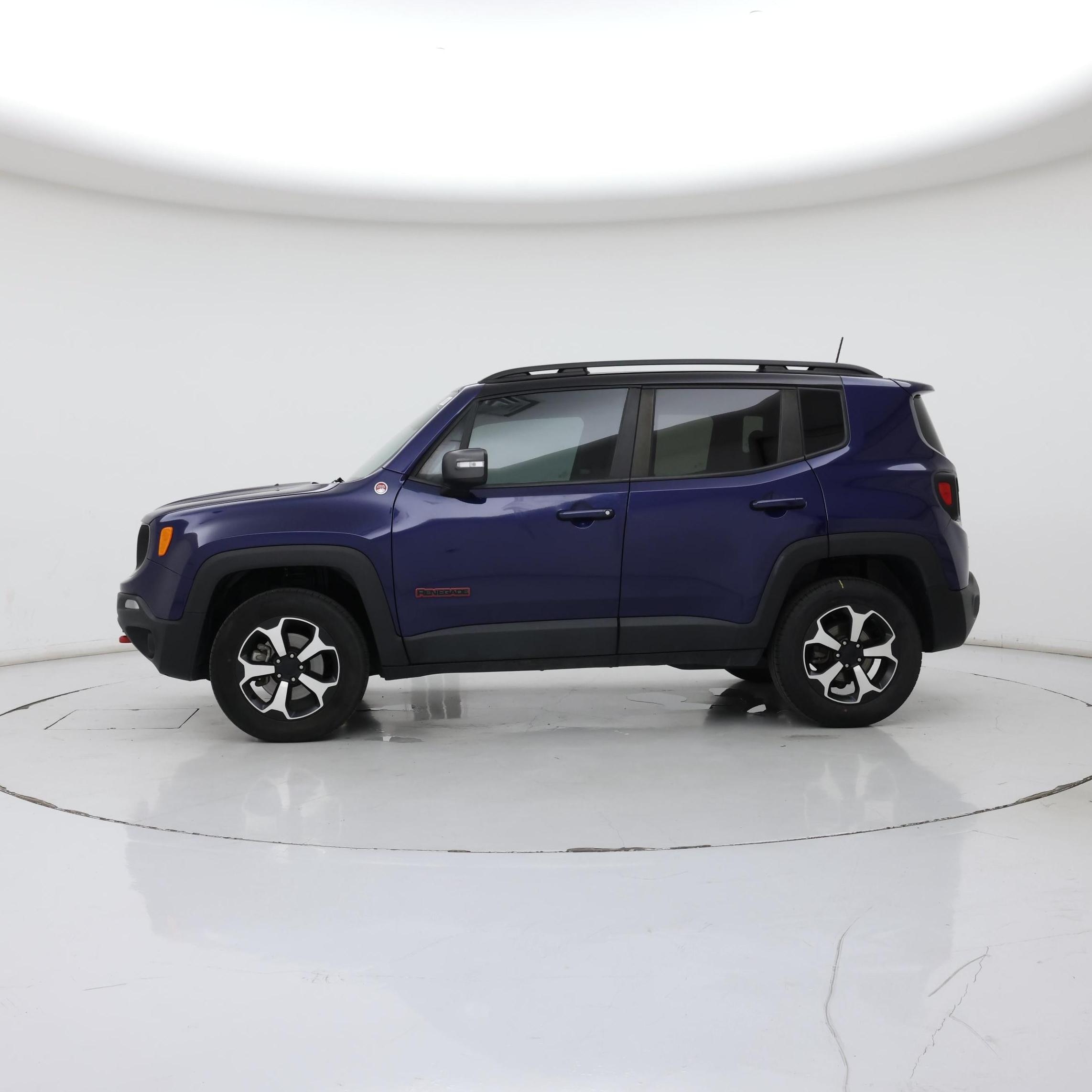 Thumbnail: 2019 Jeep Renegade - 3