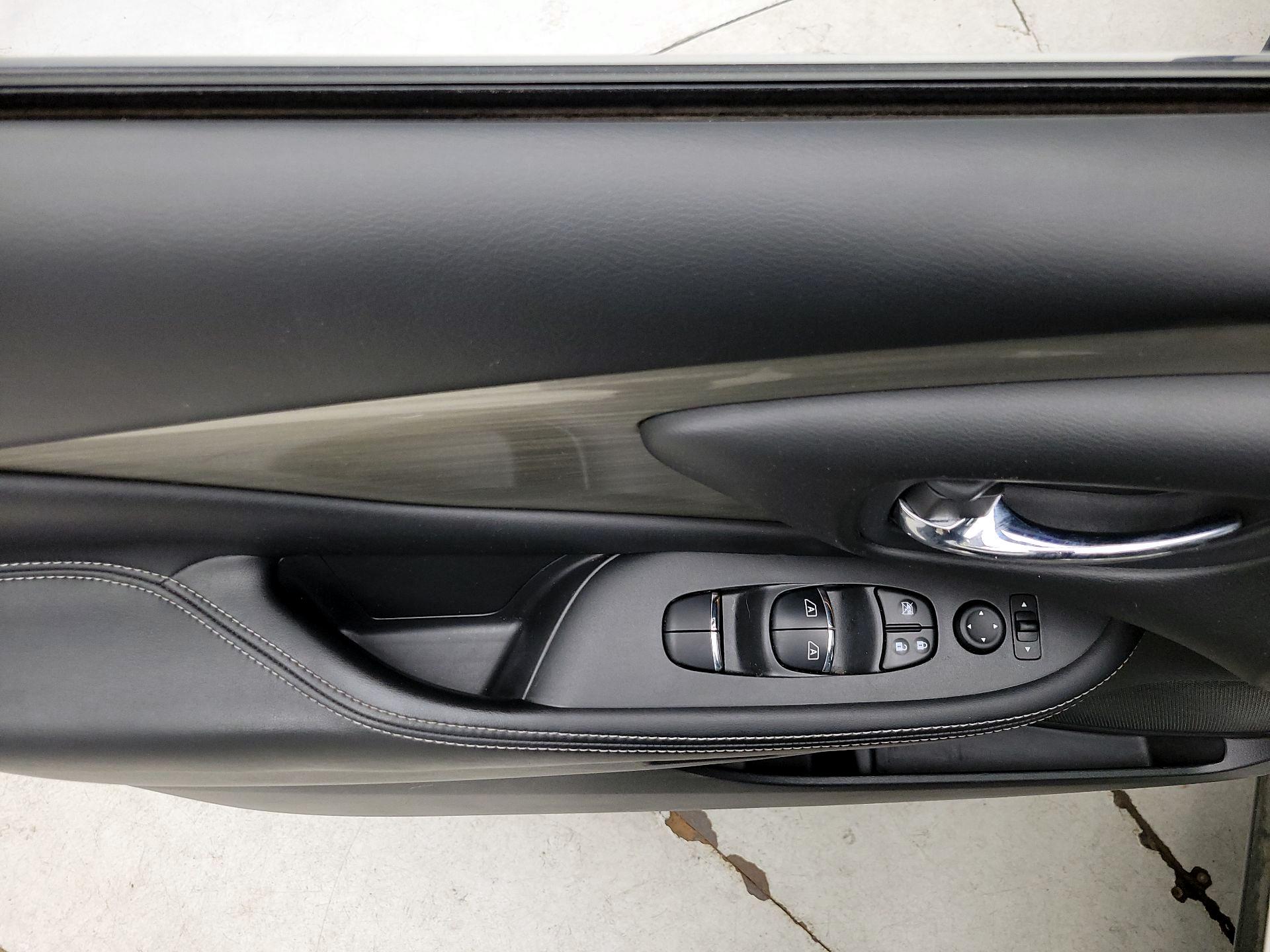 Thumbnail: 2017 Nissan Murano - 12