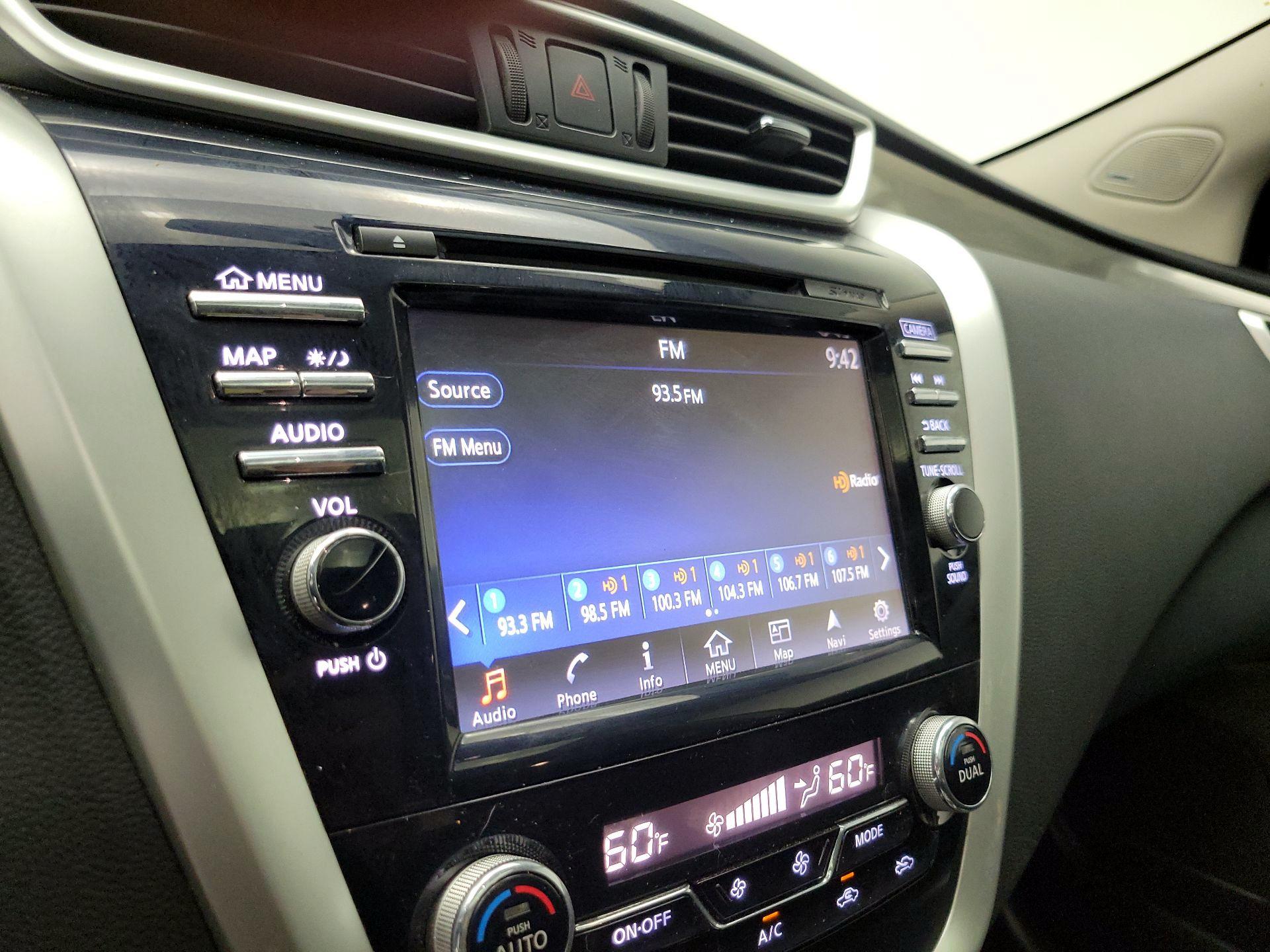 Thumbnail: 2017 Nissan Murano - 16