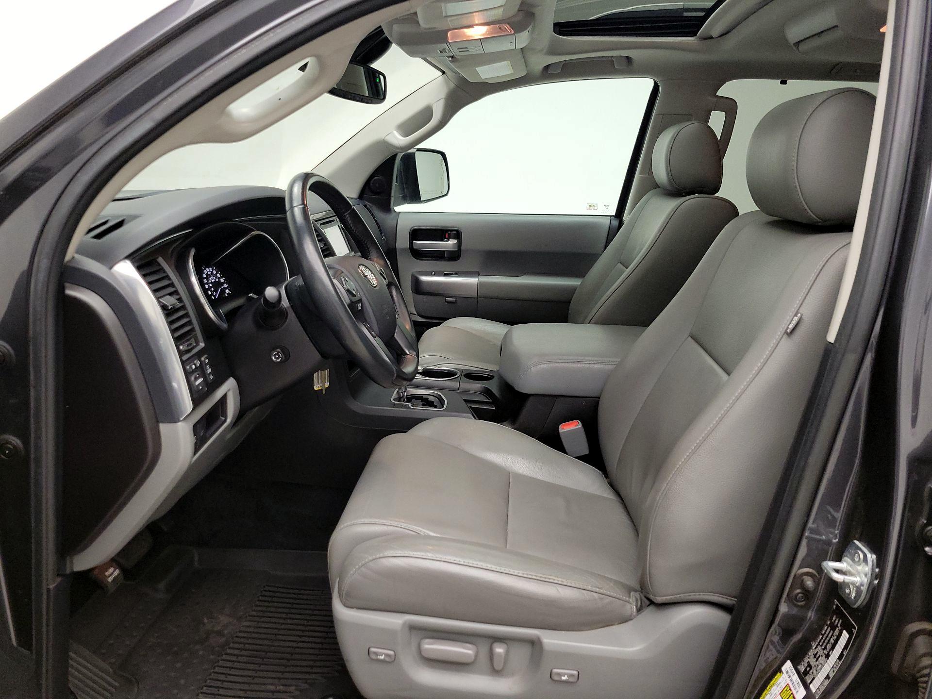 Thumbnail: 2018 Toyota Sequoia - 11