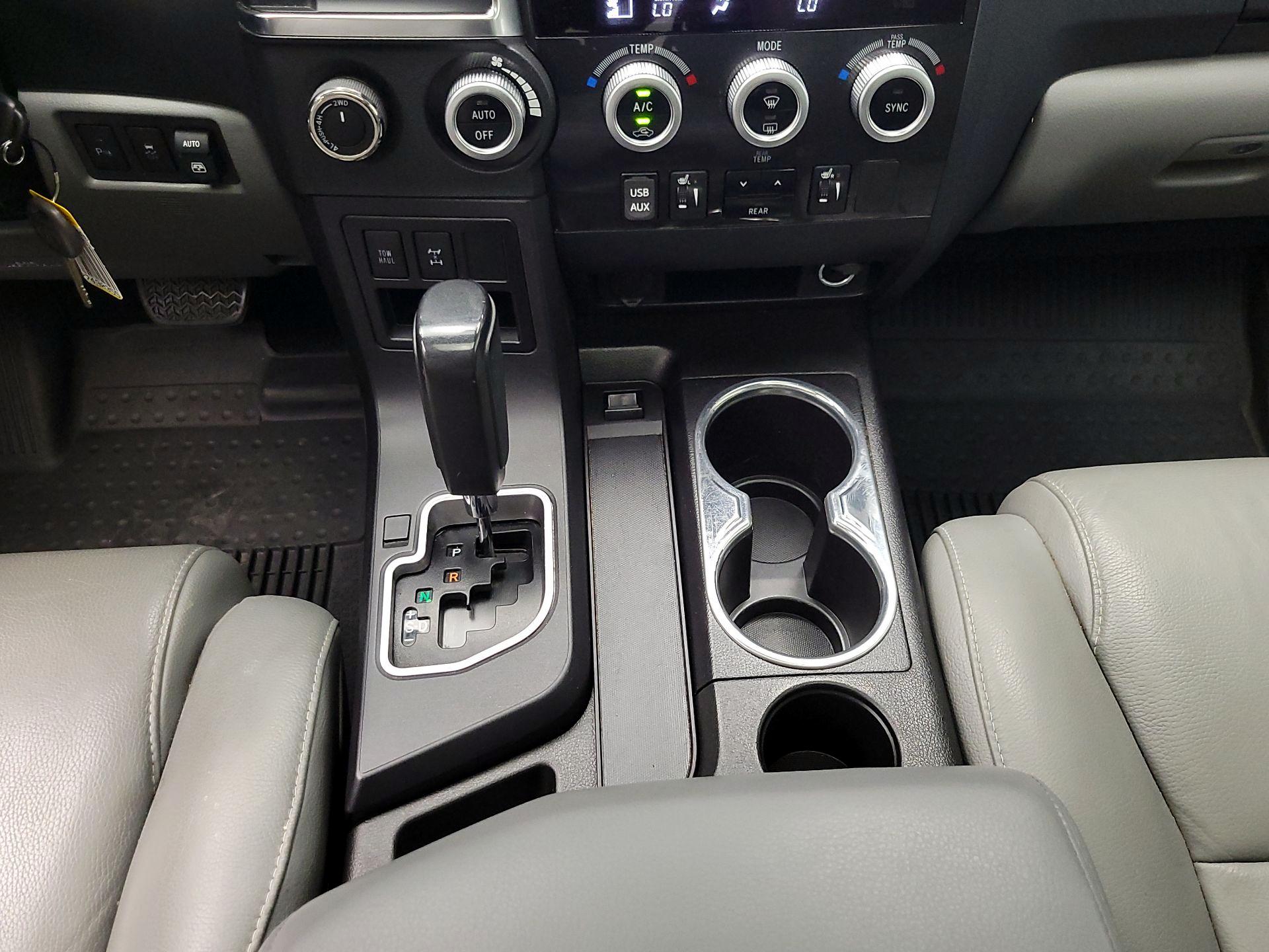 Thumbnail: 2018 Toyota Sequoia - 18