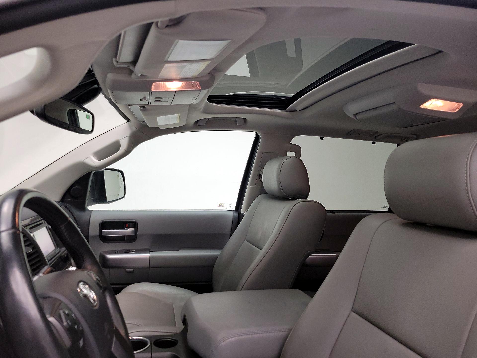 Thumbnail: 2018 Toyota Sequoia - 20