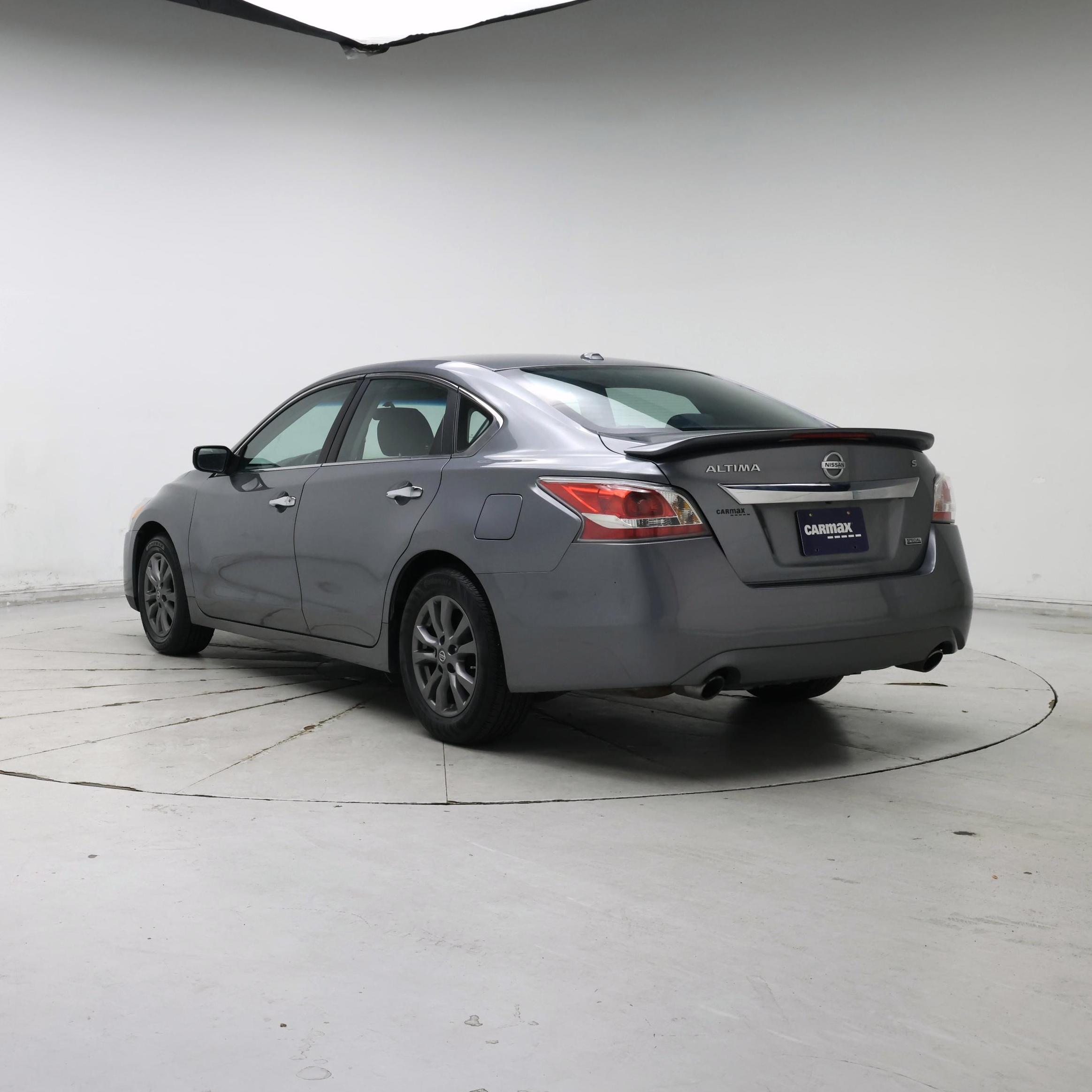 Thumbnail: 2015 Nissan Altima - 2