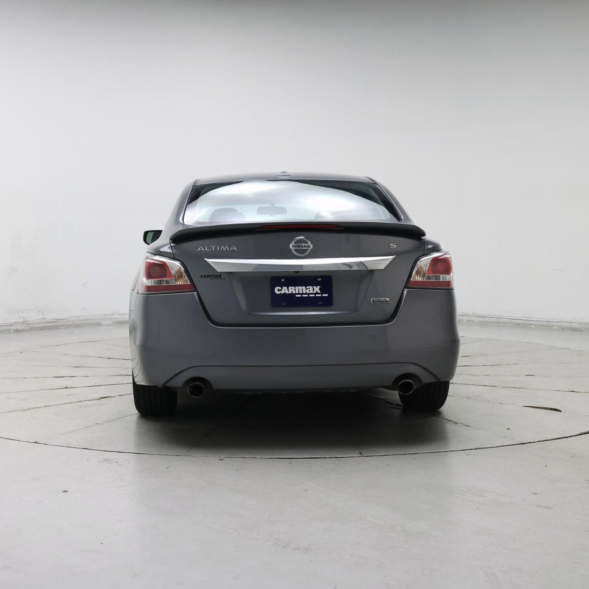 Thumbnail: 2015 Nissan Altima - 6