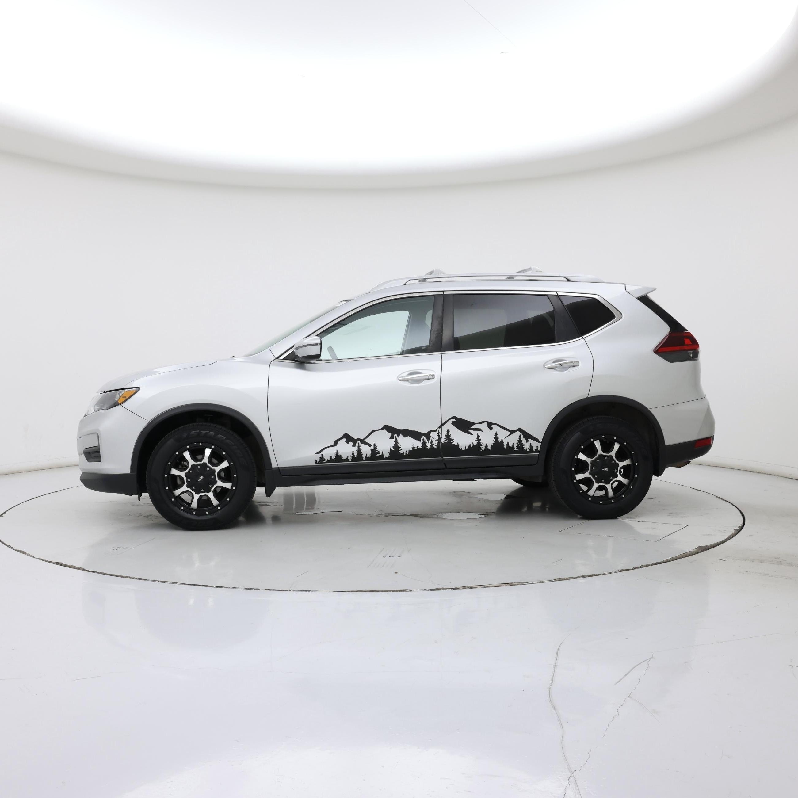 Thumbnail: 2019 Nissan Rogue - 3