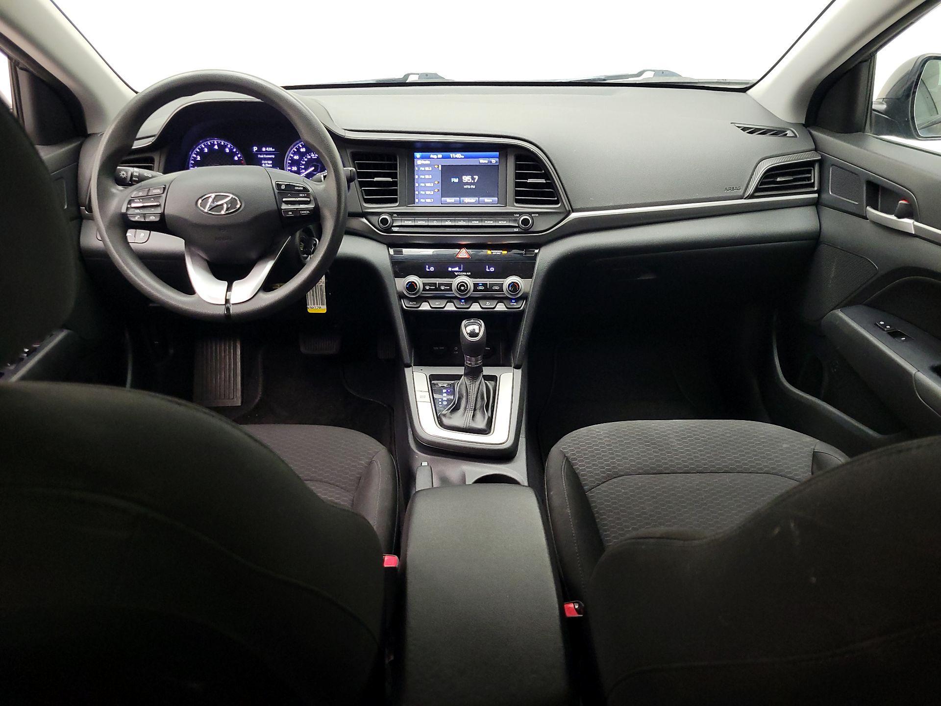 Thumbnail: 2020 Hyundai Elantra - 9