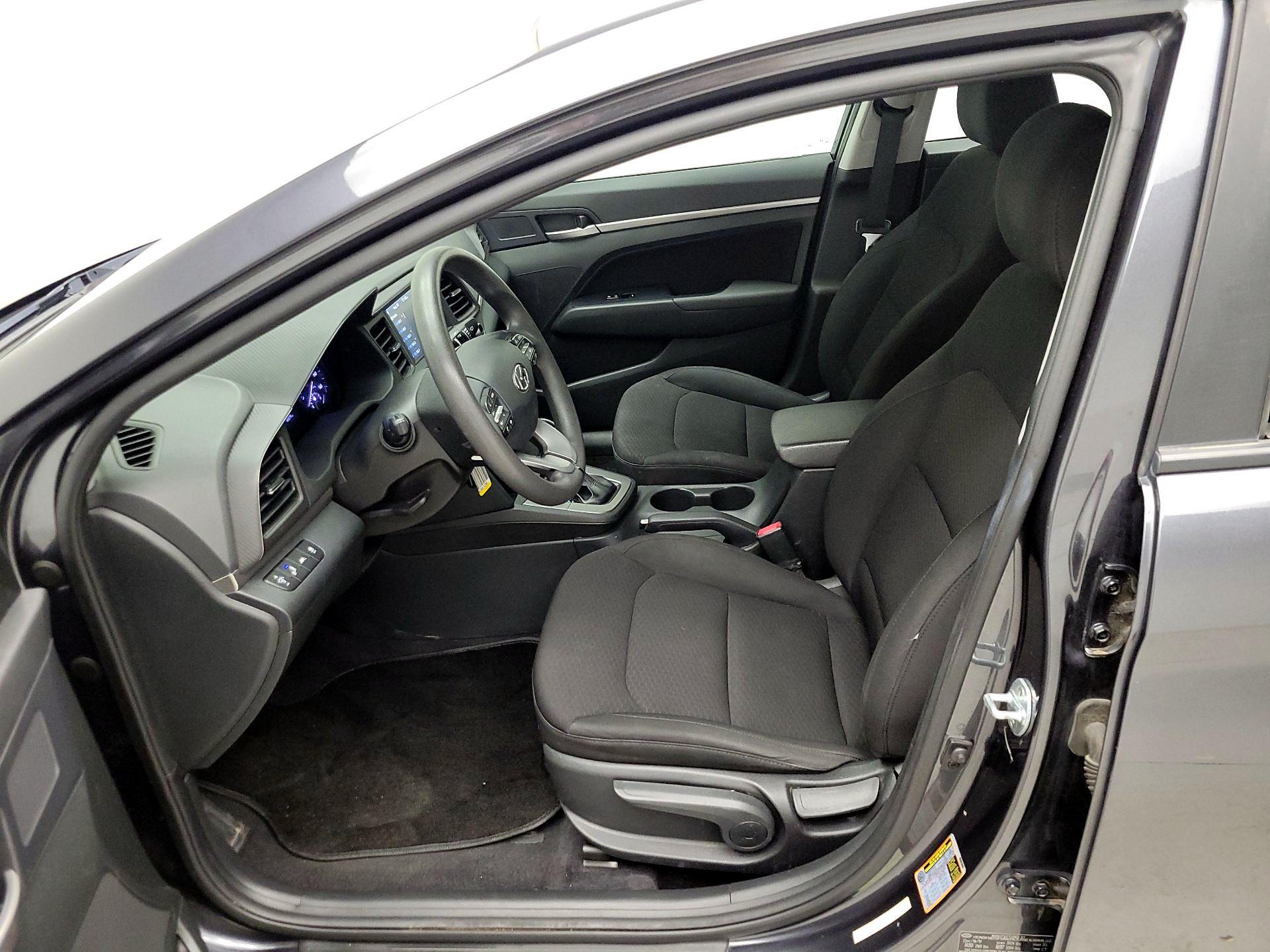 Thumbnail: 2020 Hyundai Elantra - 11