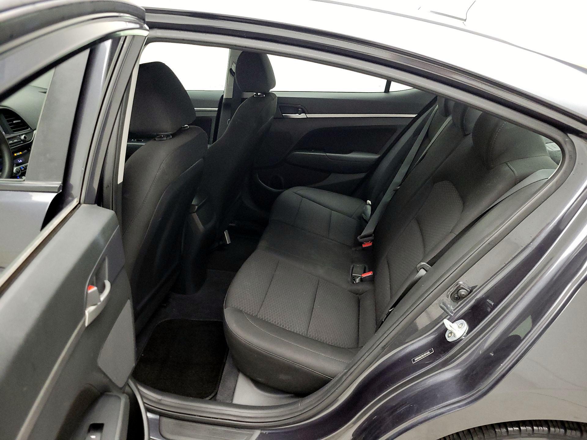 Thumbnail: 2020 Hyundai Elantra - 19