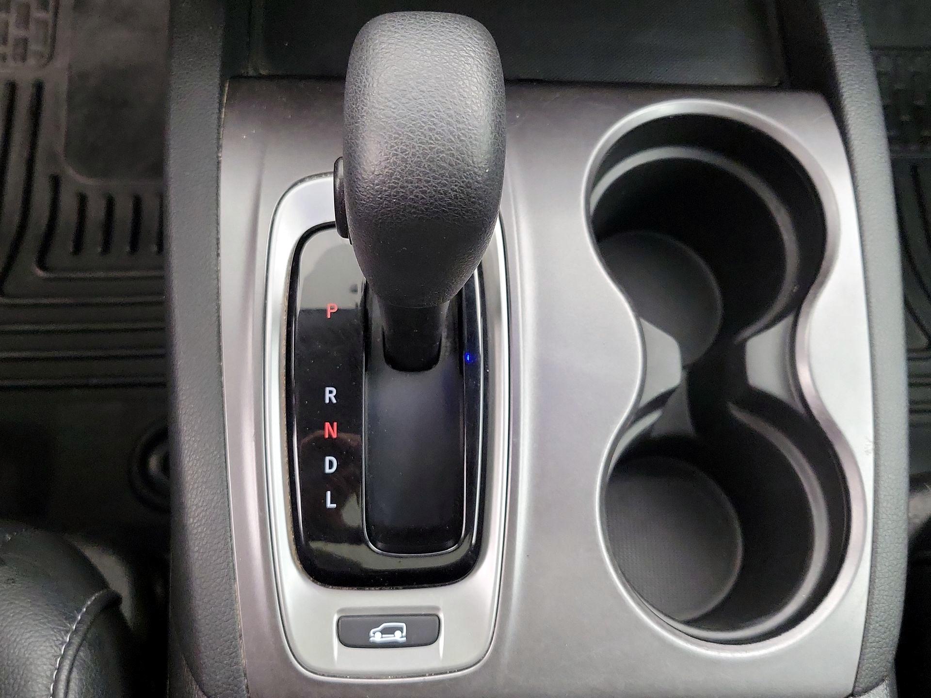 Thumbnail: 2019 Honda Pilot - 17
