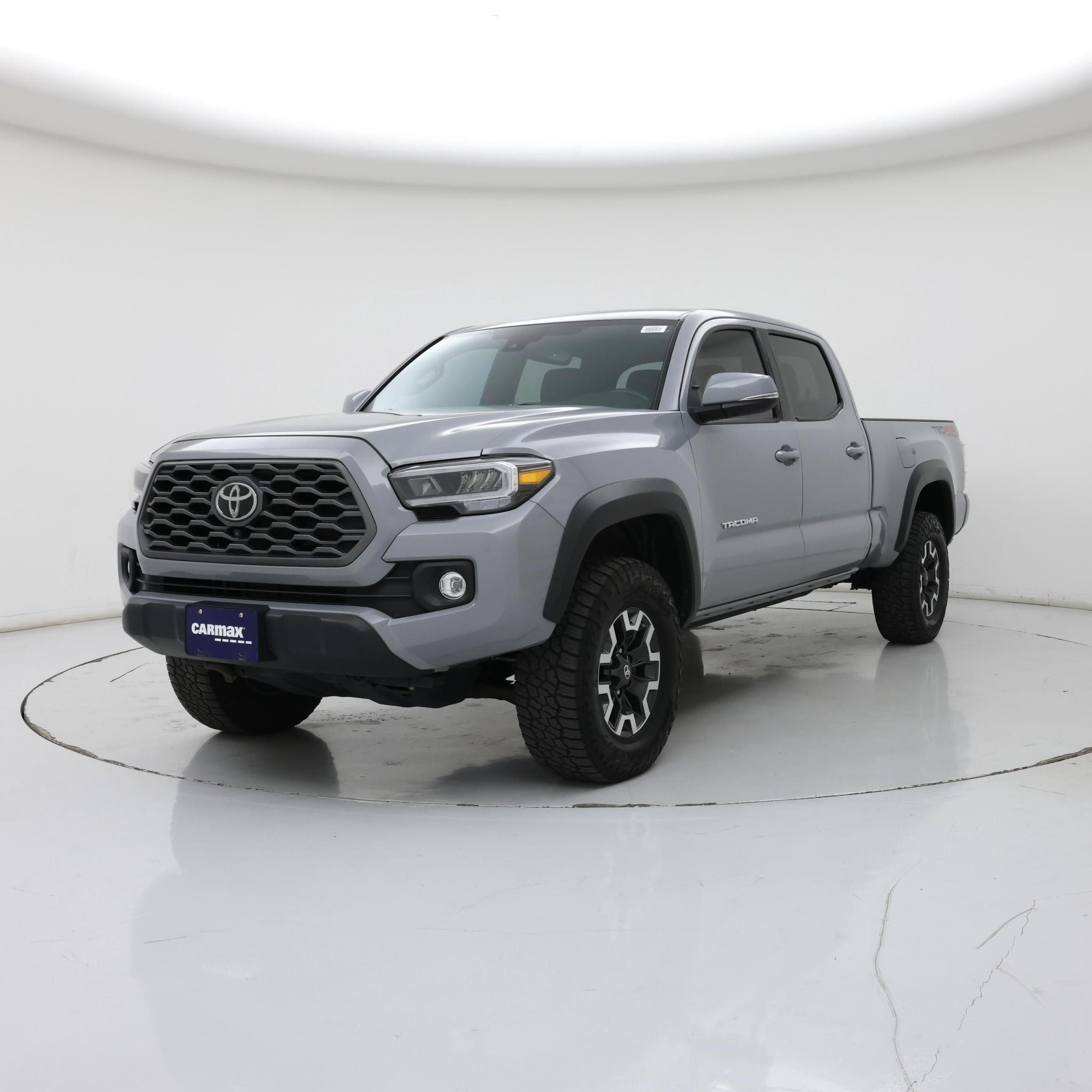 Thumbnail: 2020 Toyota Tacoma - 4