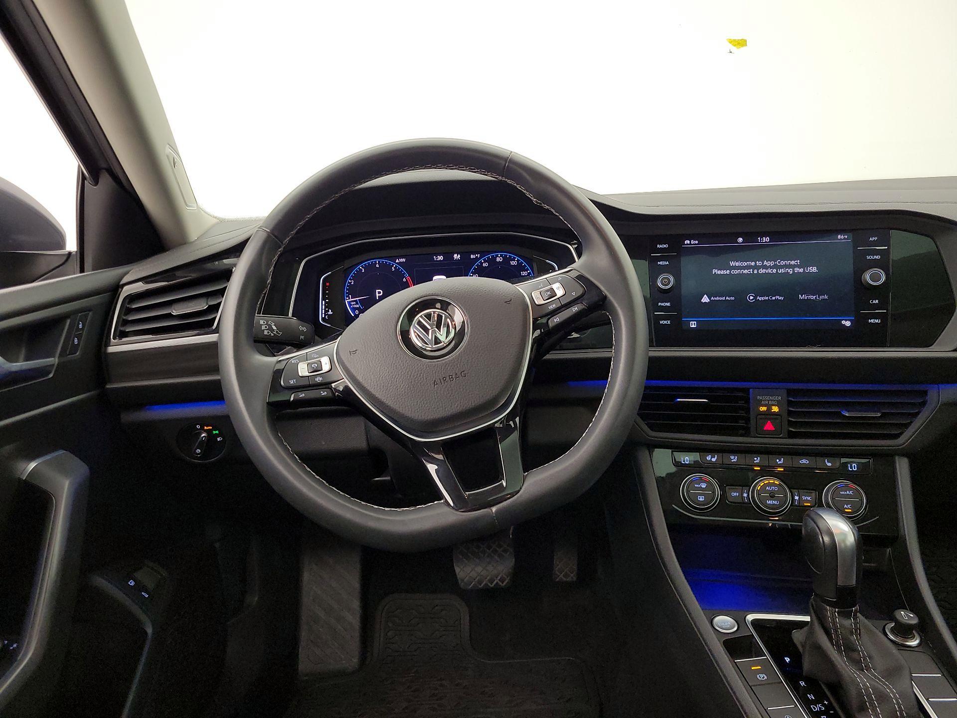 Thumbnail: 2021 Volkswagen Jetta - 10