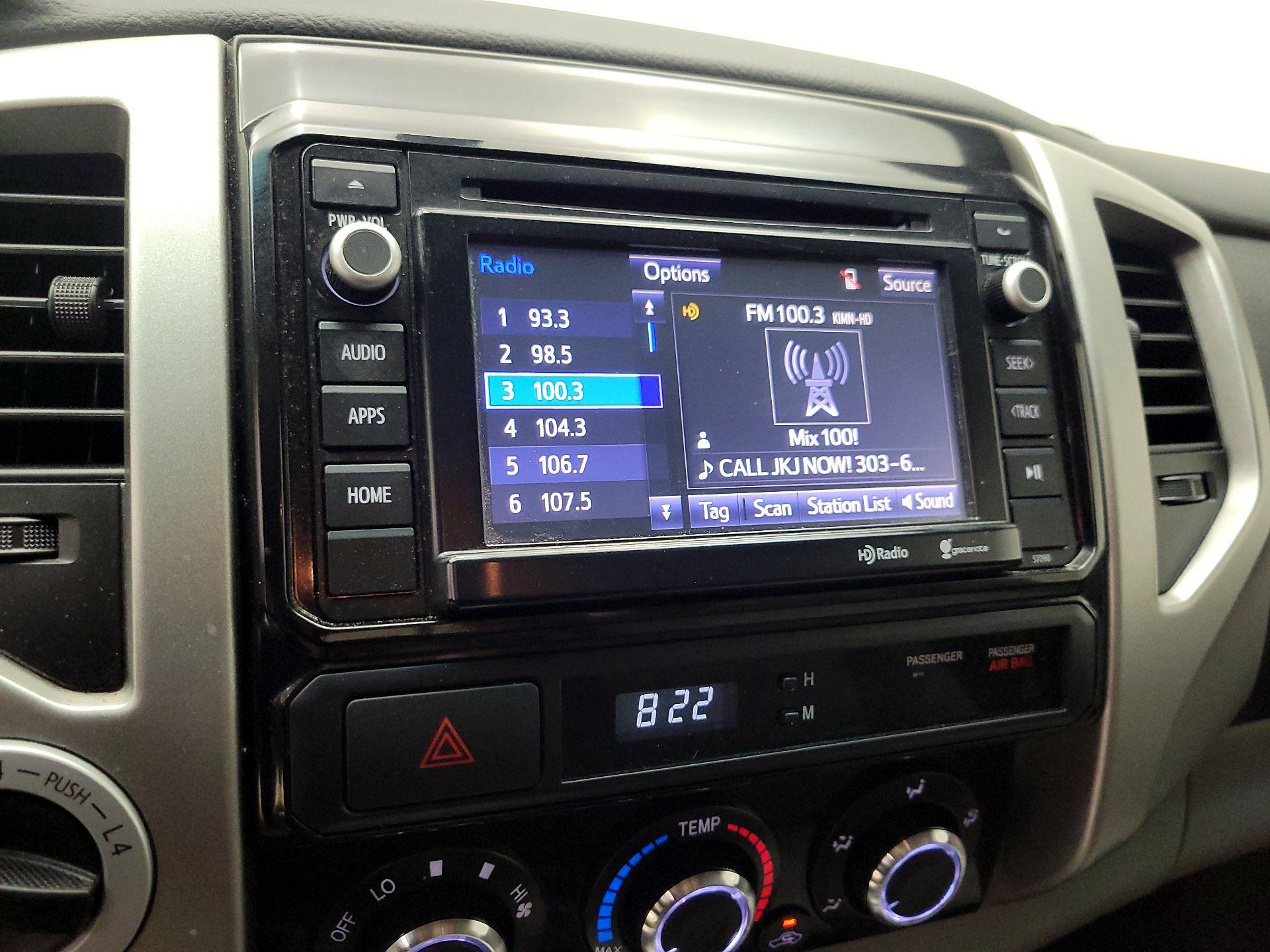 Thumbnail: 2014 Toyota Tacoma - 15