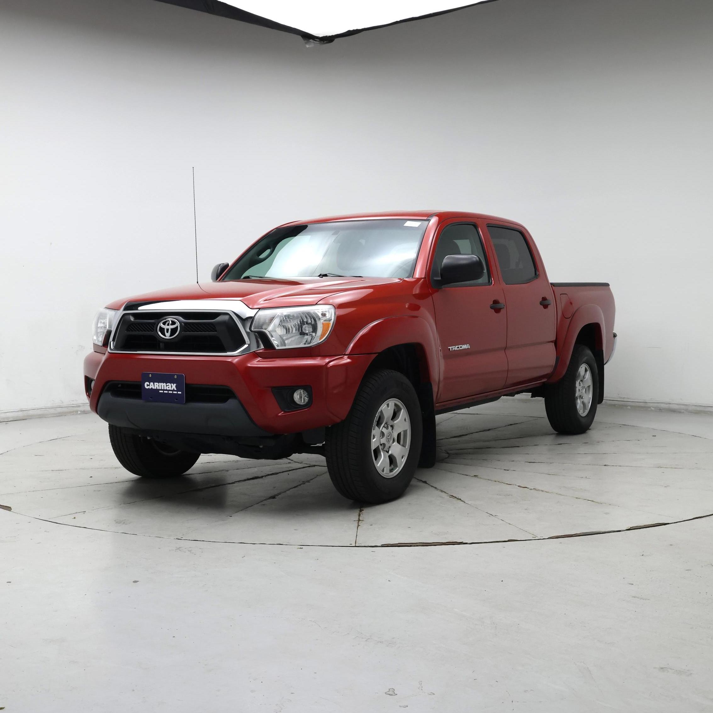 Thumbnail: 2014 Toyota Tacoma - 4