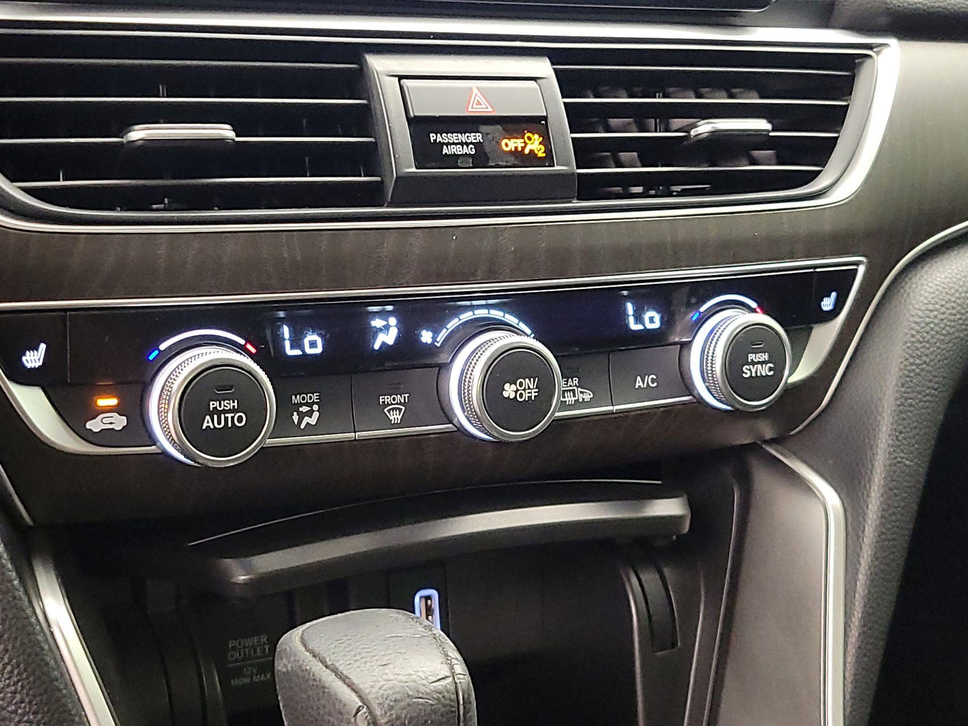 Thumbnail: 2019 Honda Accord - 16