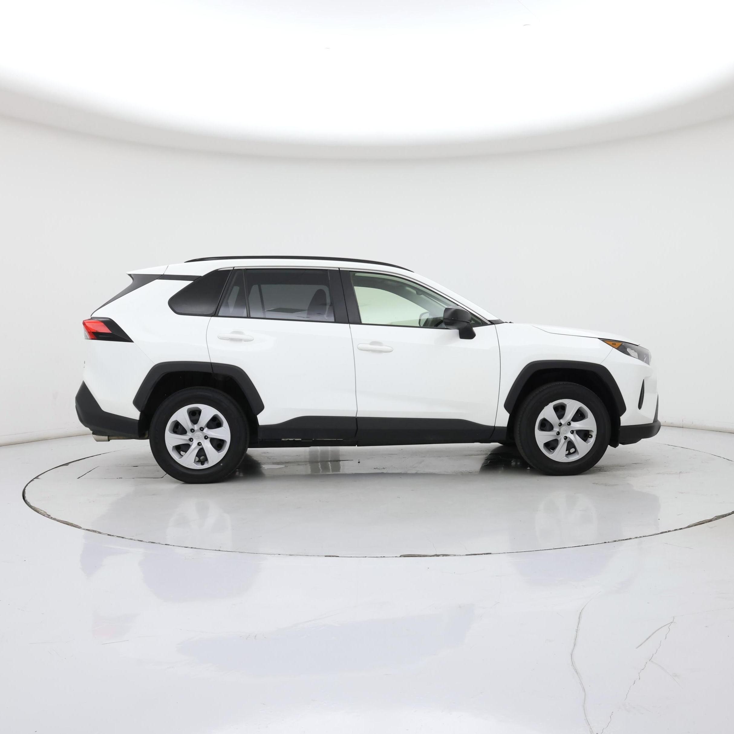 Thumbnail: 2019 Toyota RAV4 - 7