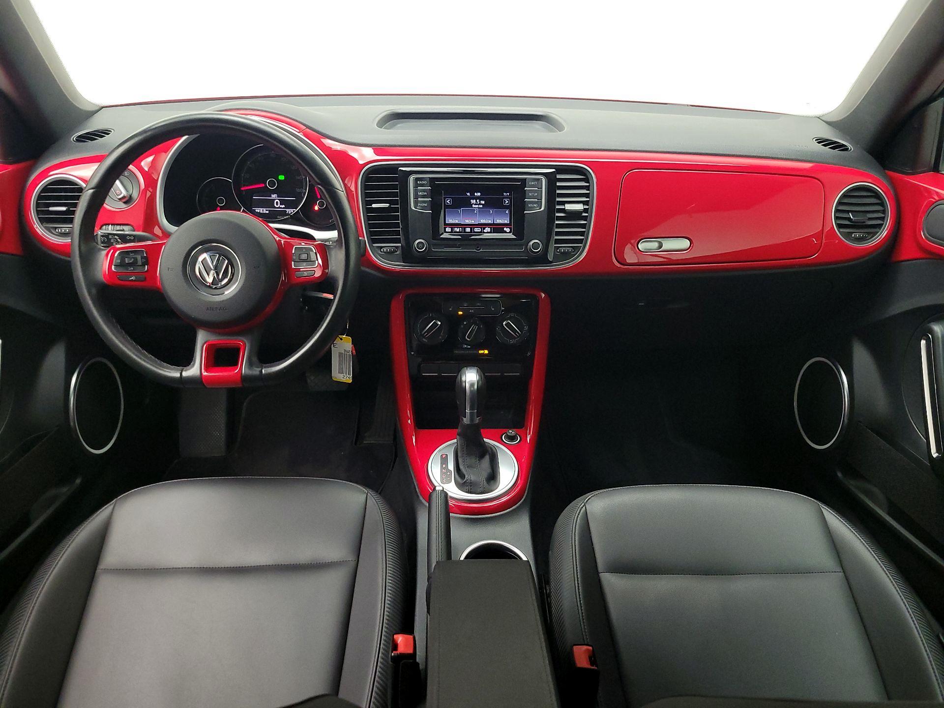 Thumbnail: 2017 Volkswagen Beetle - 9