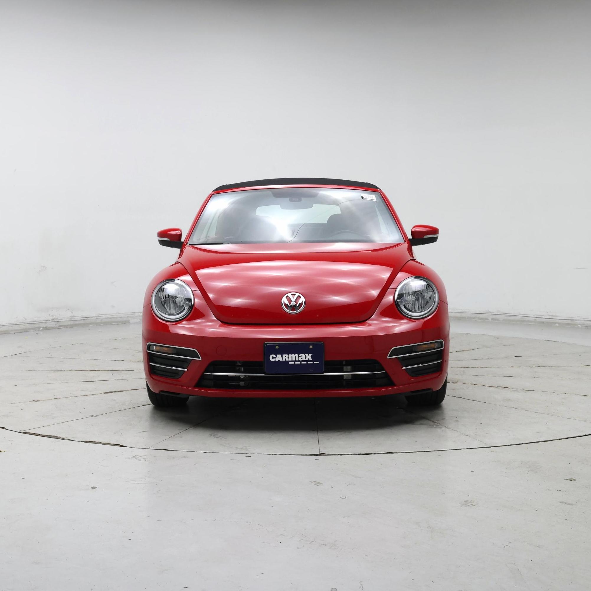 Thumbnail: 2017 Volkswagen Beetle - 5