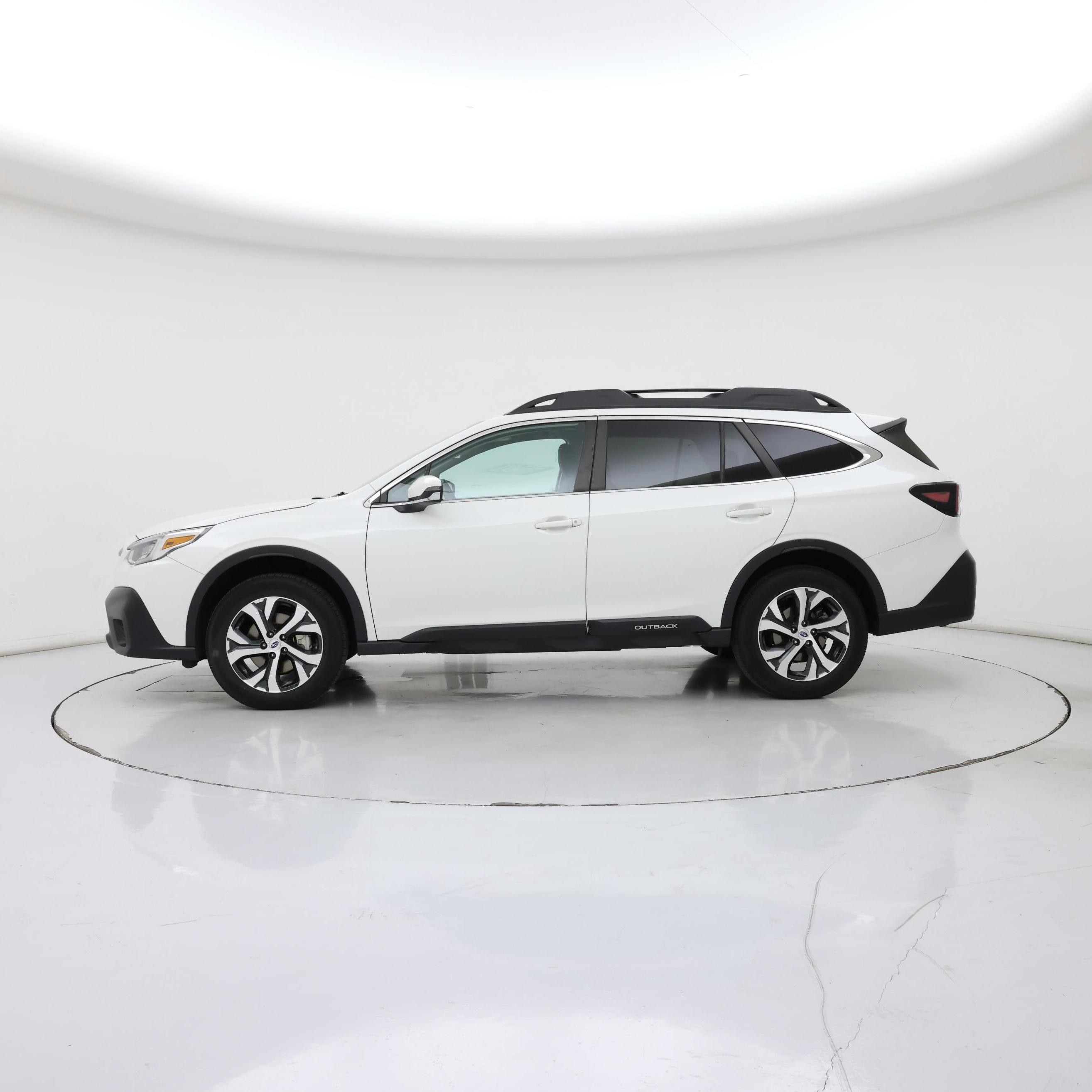 Thumbnail: 2022 Subaru Outback - 3
