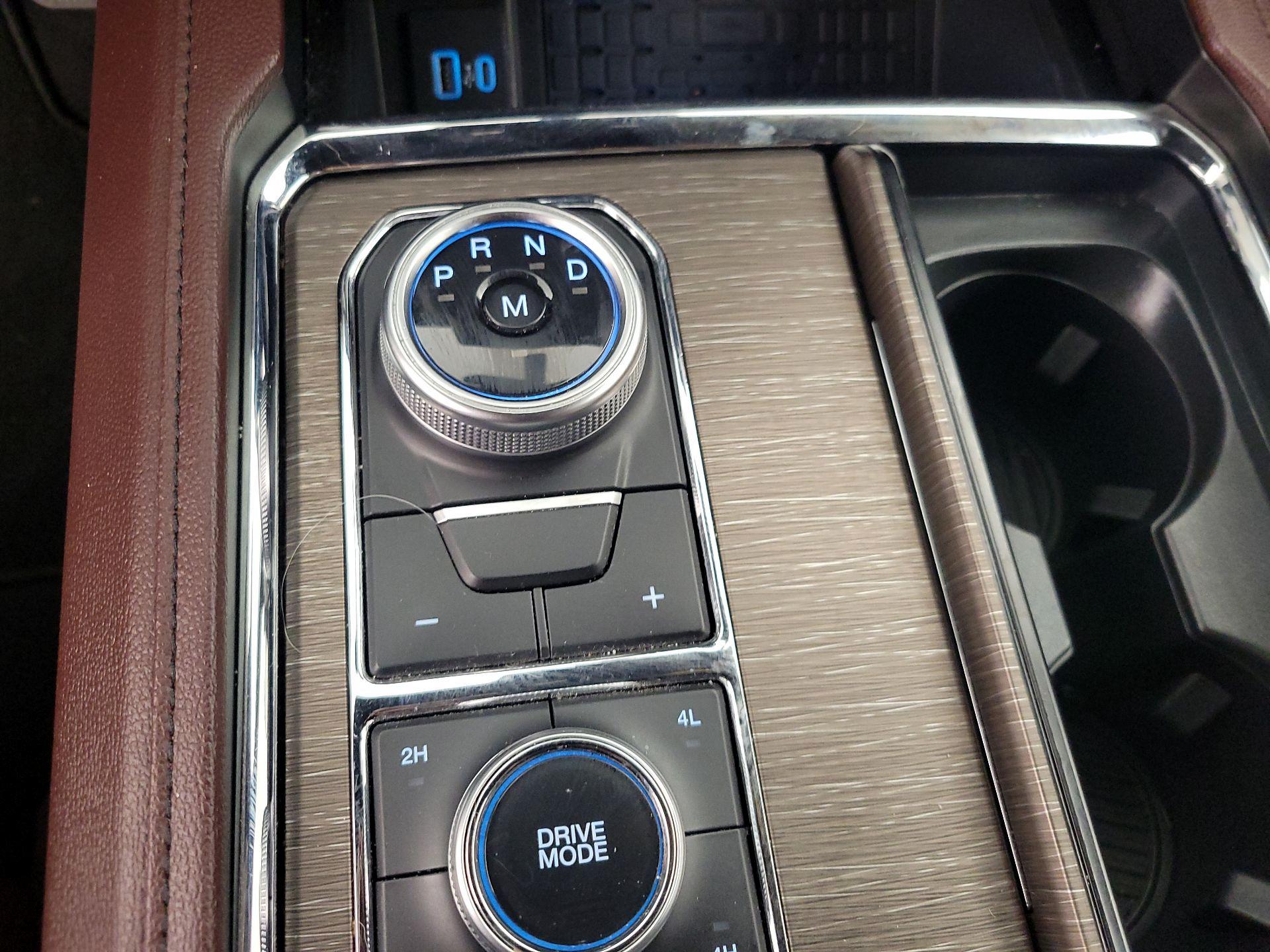 Thumbnail: 2024 Ford Expedition - 18