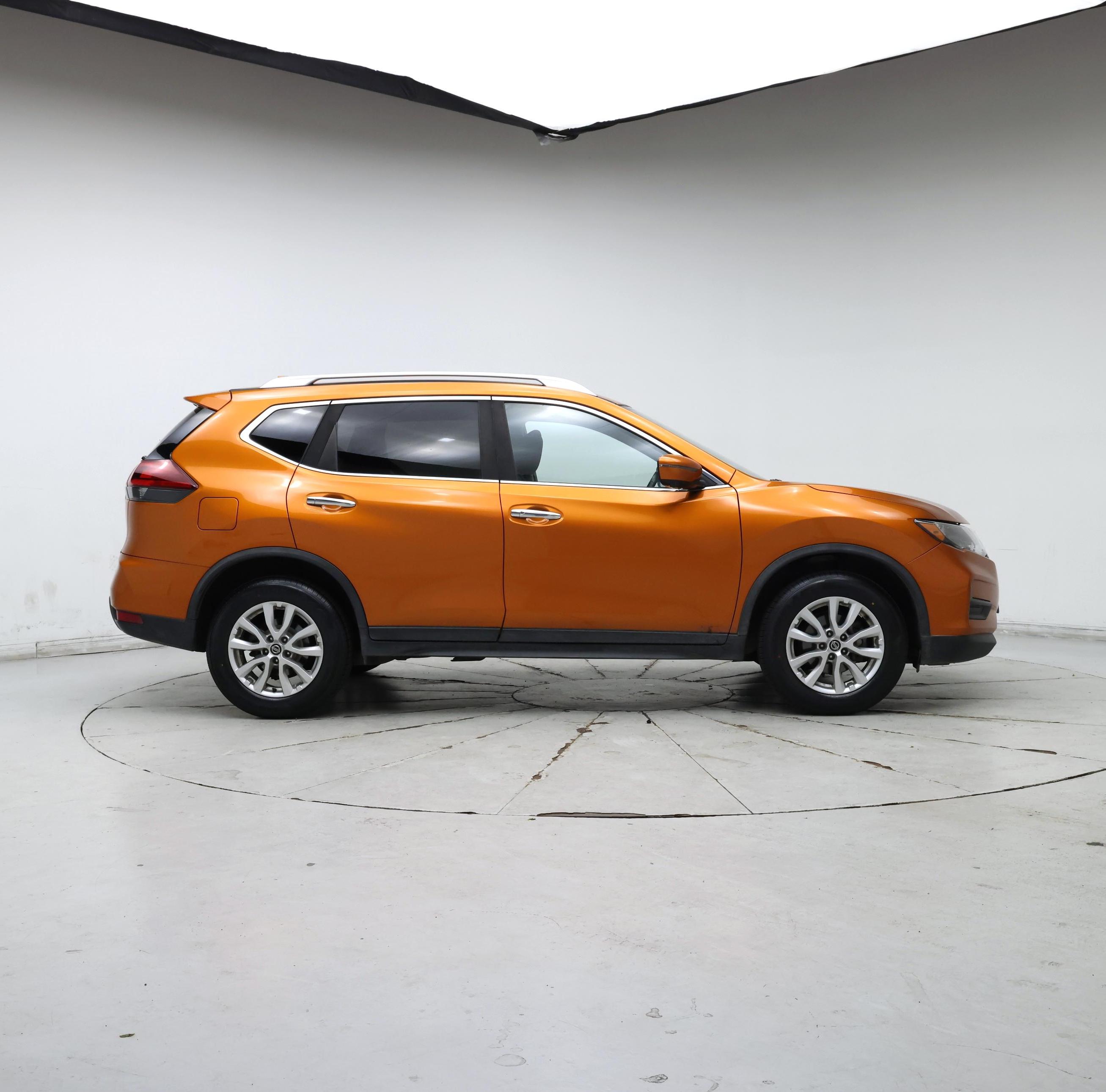 Thumbnail: 2018 Nissan Rogue - 7