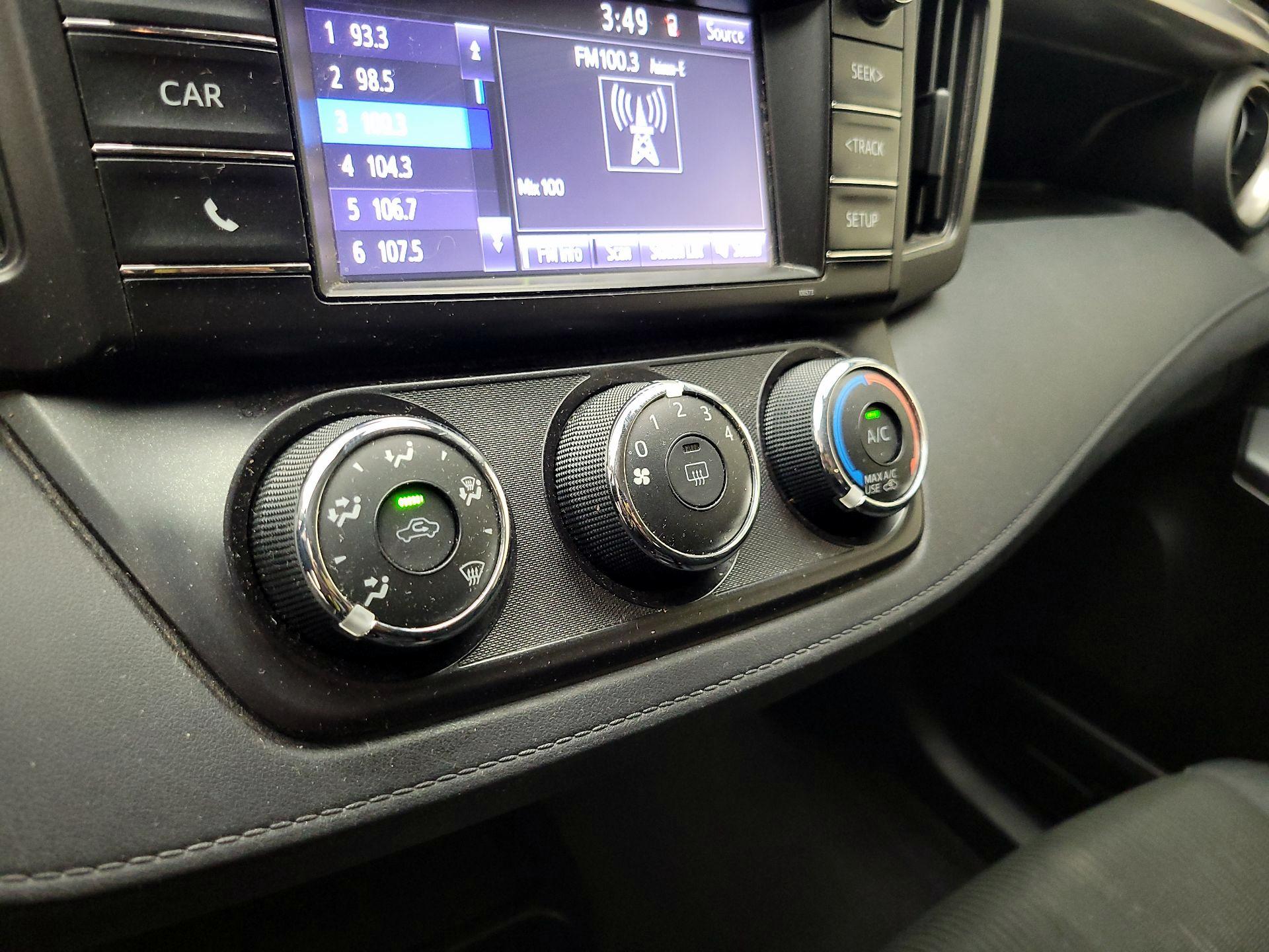 Thumbnail: 2017 Toyota RAV4 - 16
