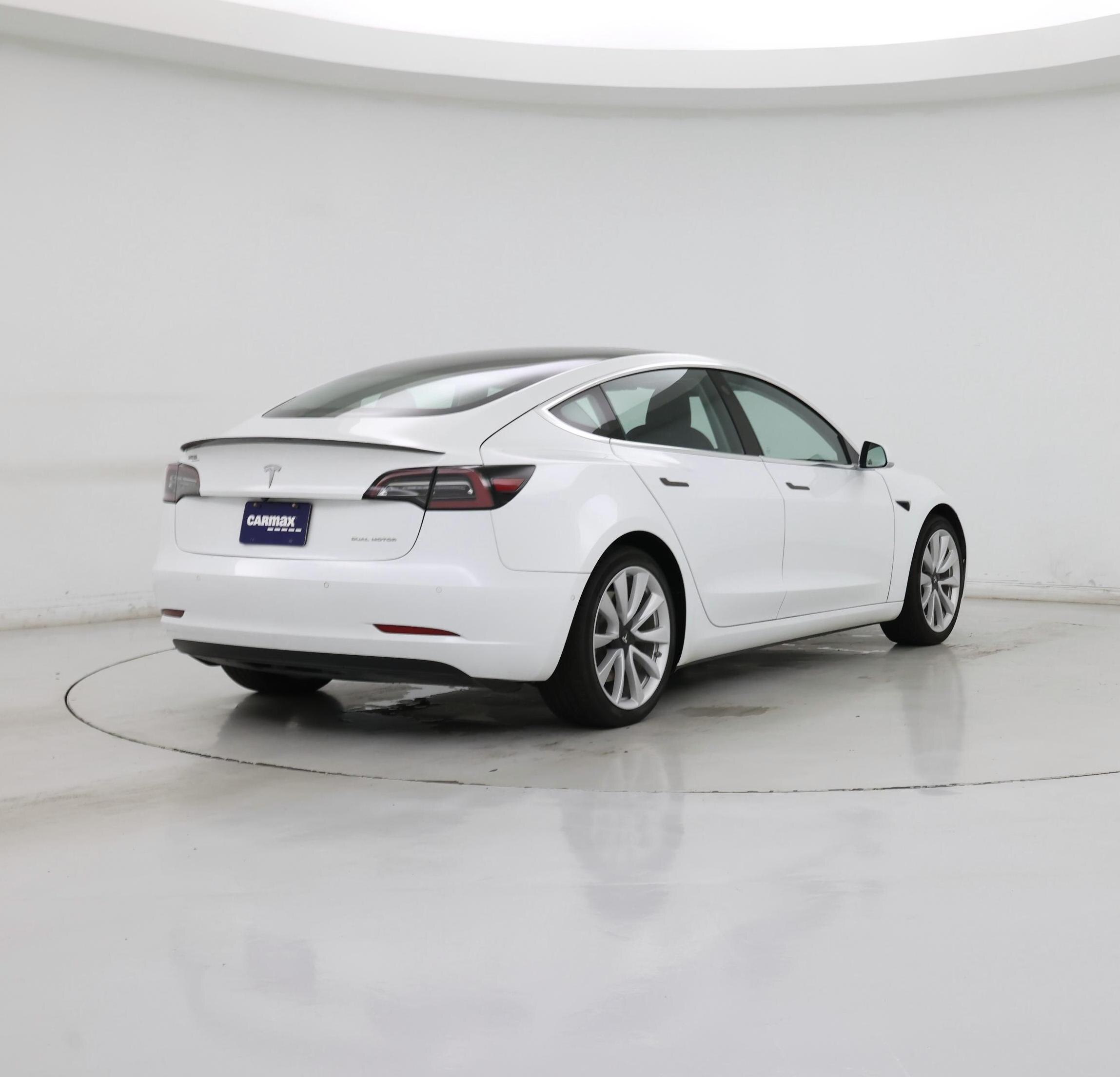 Thumbnail: 2019 Tesla Model 3 - 8
