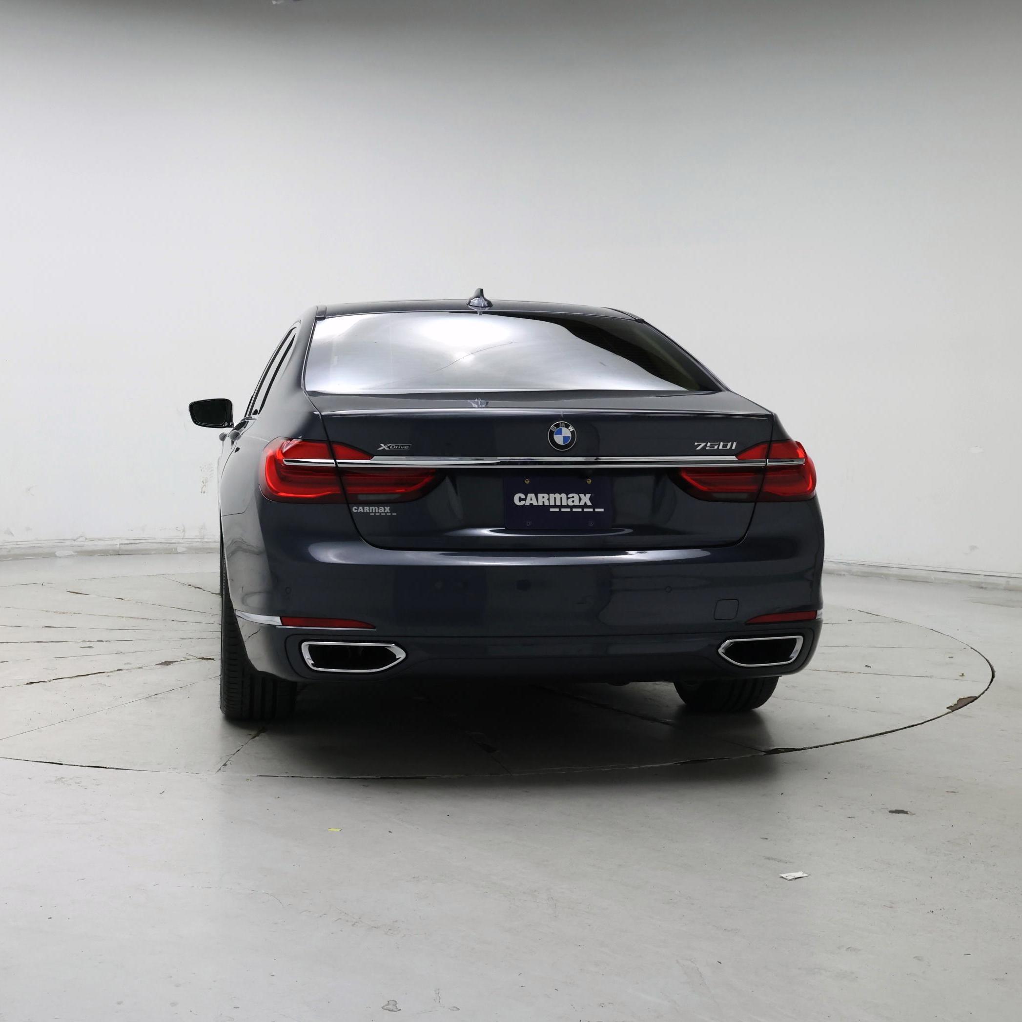 Thumbnail: 2016 BMW 7 Series - 6