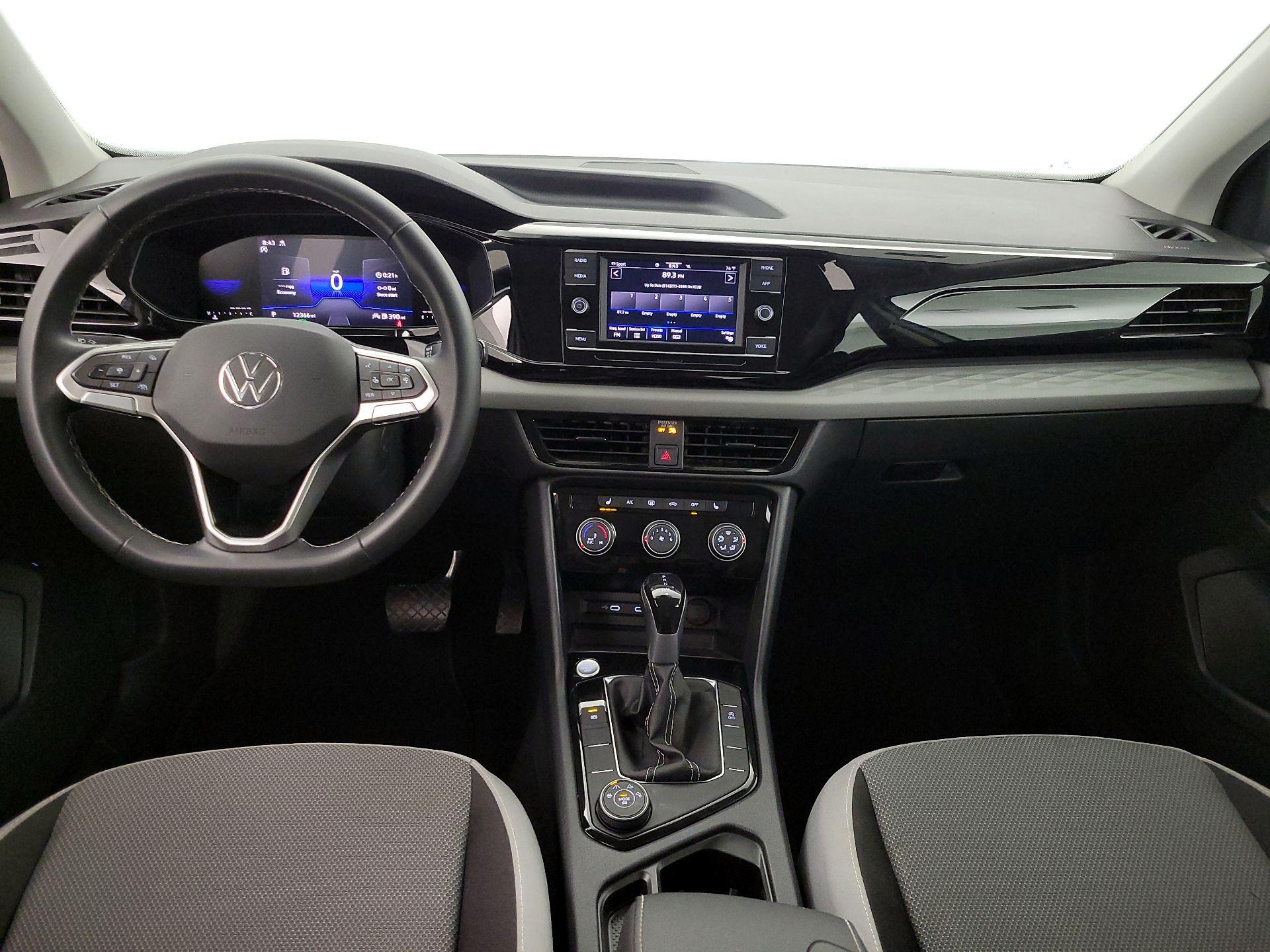 Thumbnail: 2023 Volkswagen Taos - 9