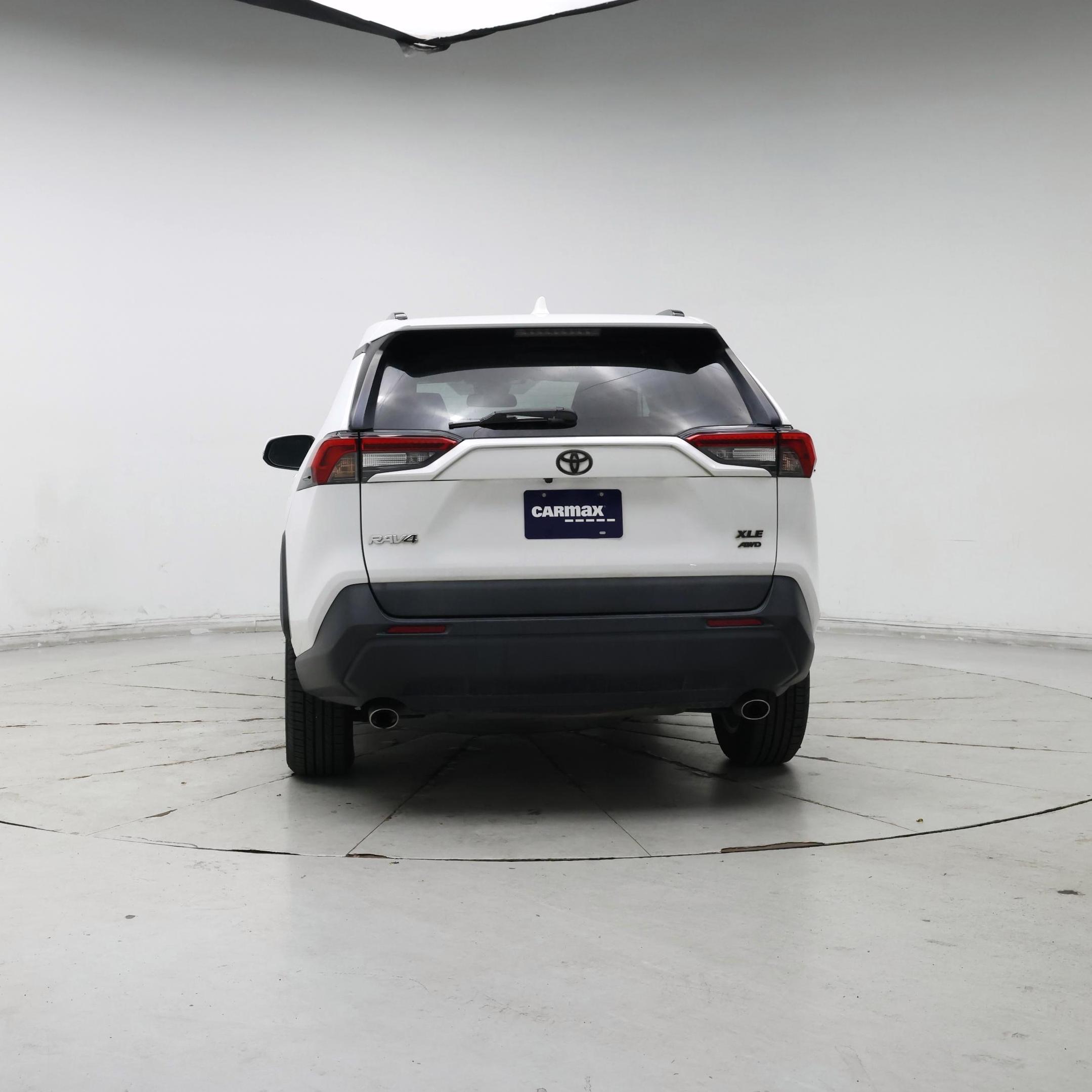 Thumbnail: 2021 Toyota RAV4 - 6